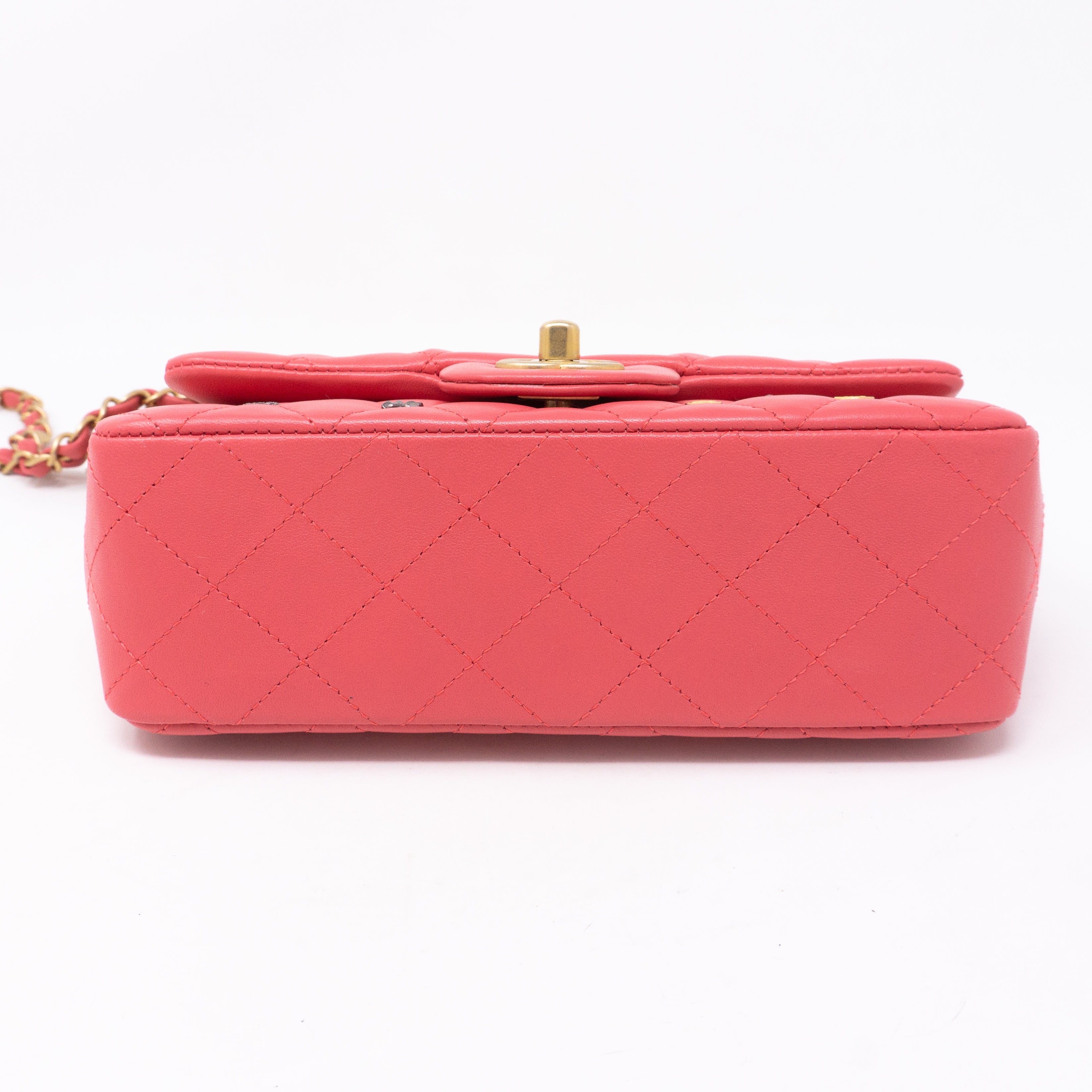 Classic Single Flap Mini Charms Pink Leather