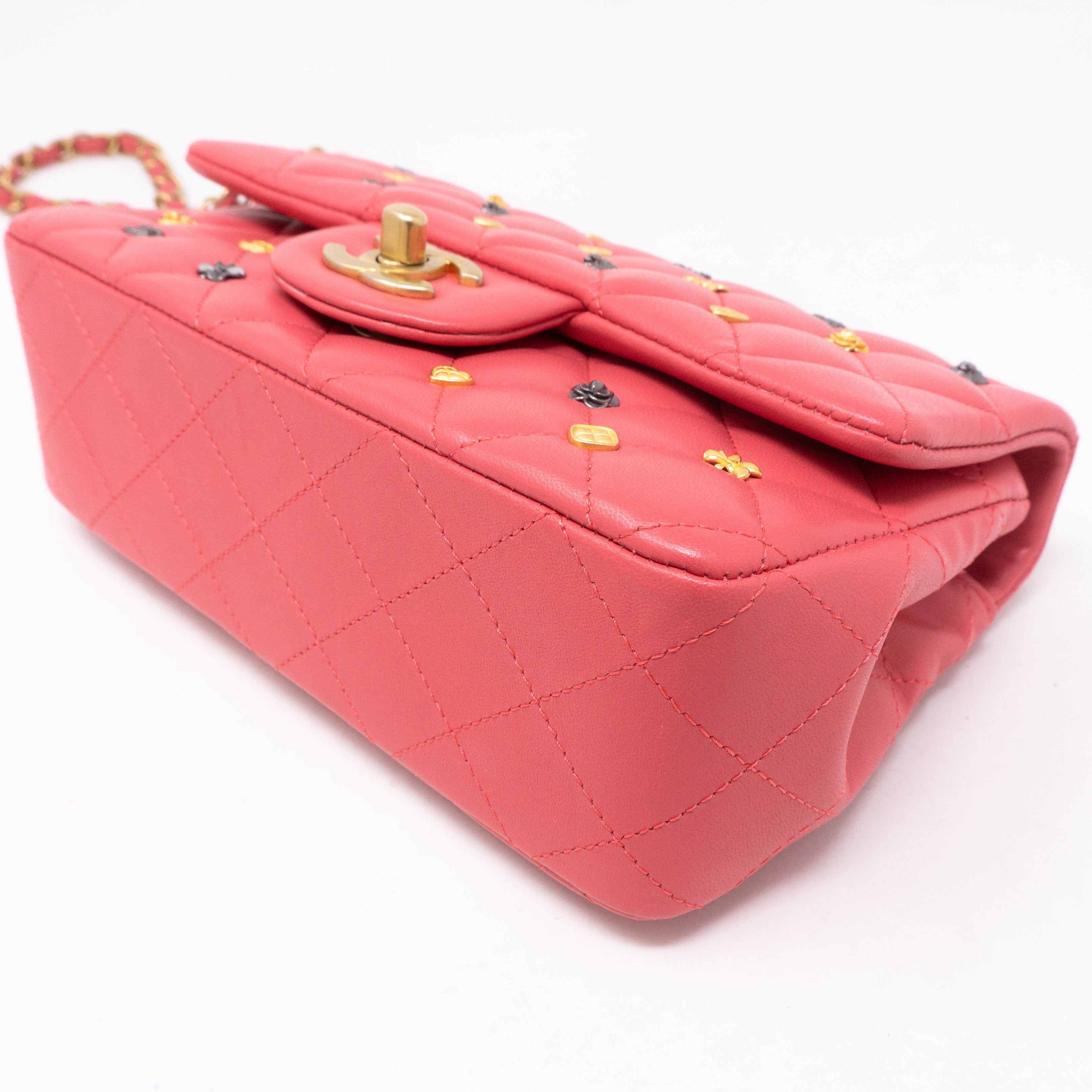 Classic Single Flap Mini Charms Pink Leather