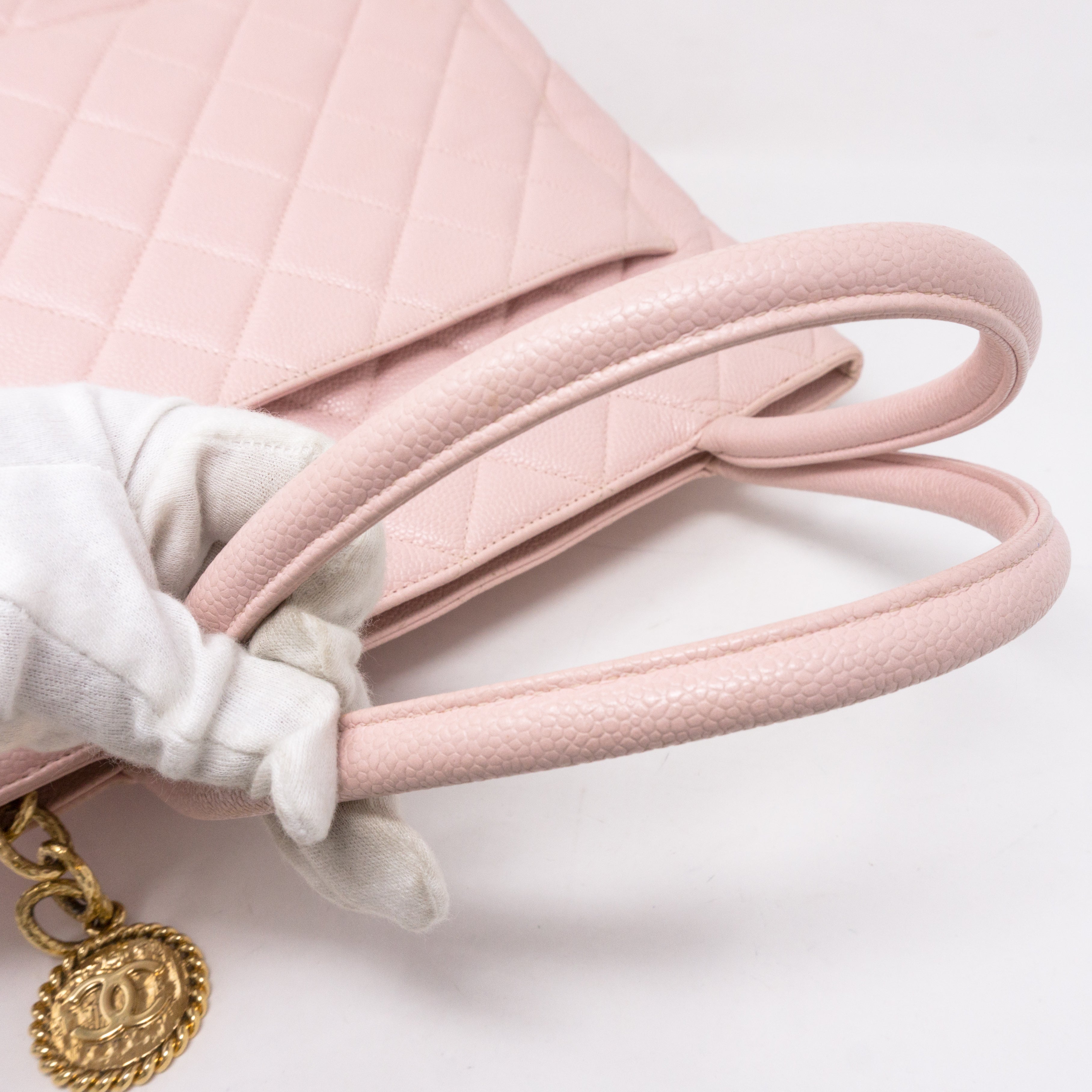 Médaillon Pink Caviarskin