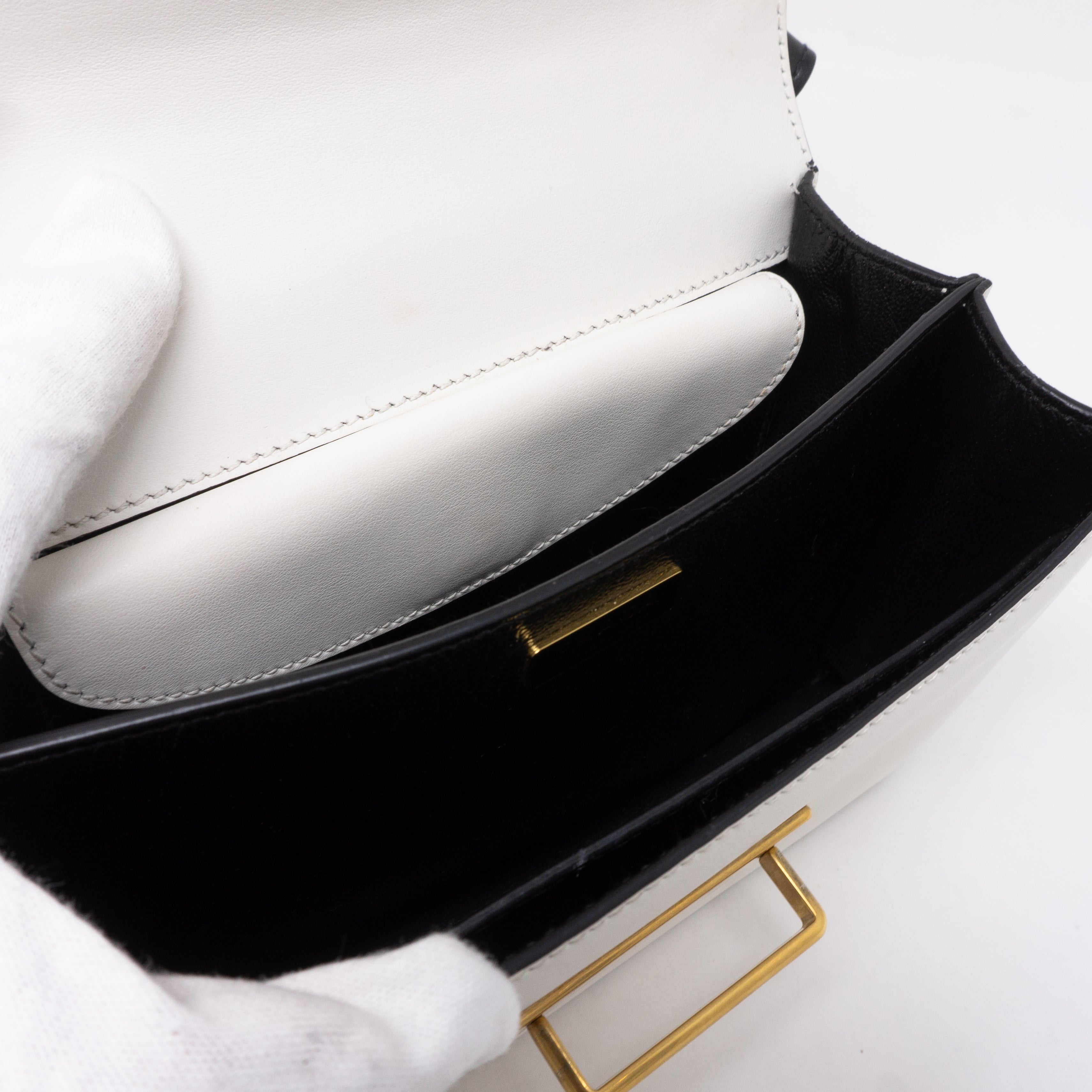 Cahier White Black Leather Bag