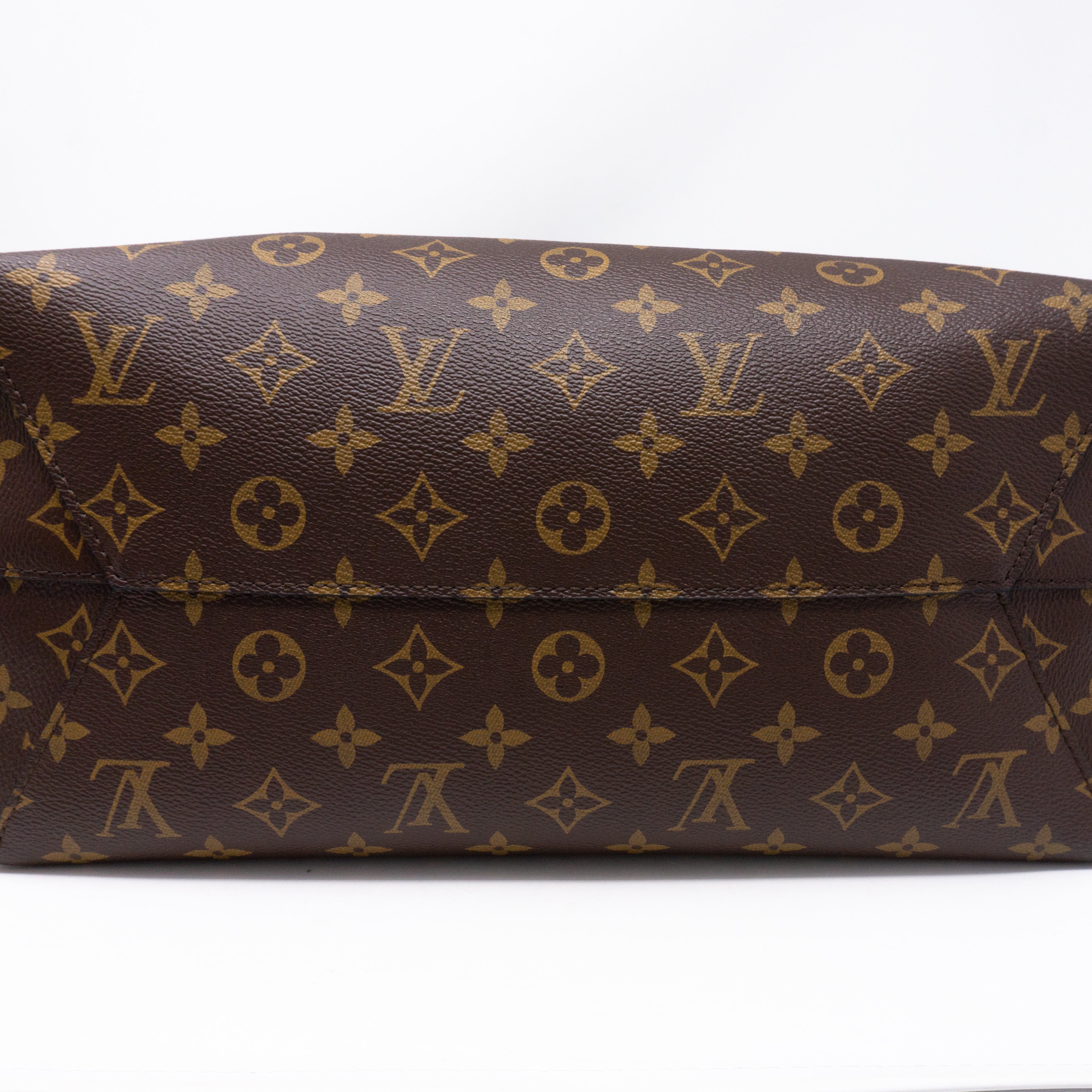 Flower Hobo Monogram