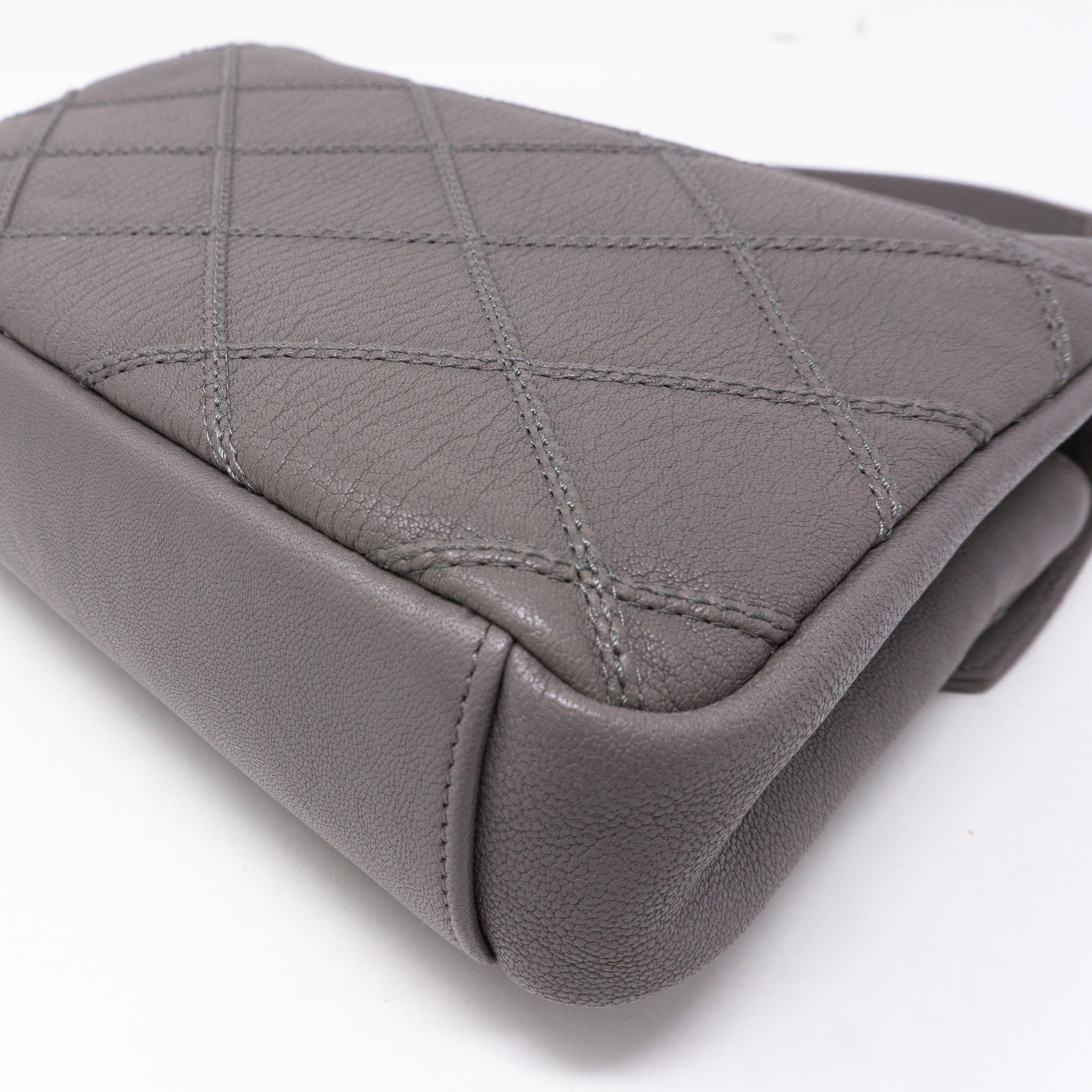 College Medium Diamond Quilted Leather Grey