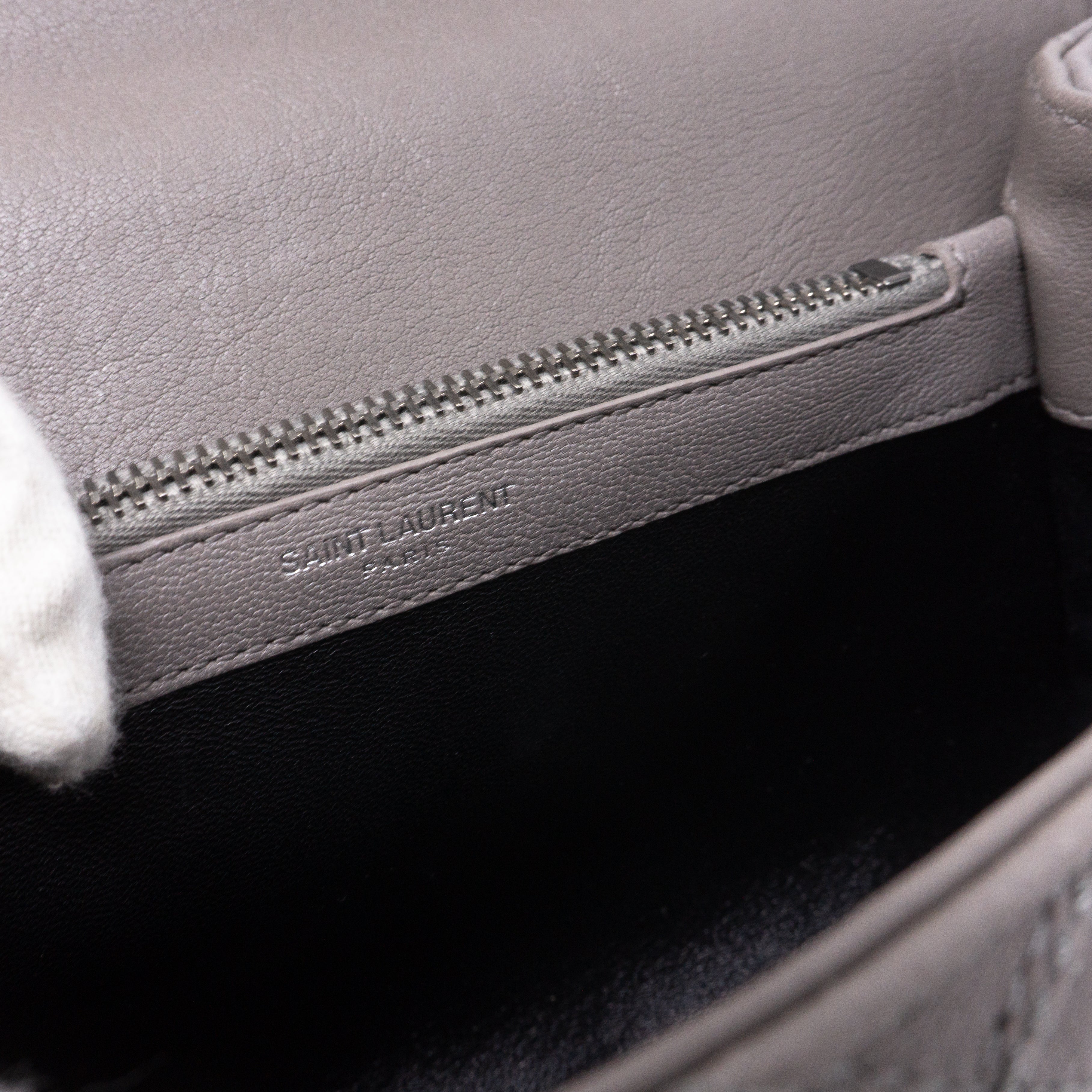College Medium Diamond Quilted Leather Grey