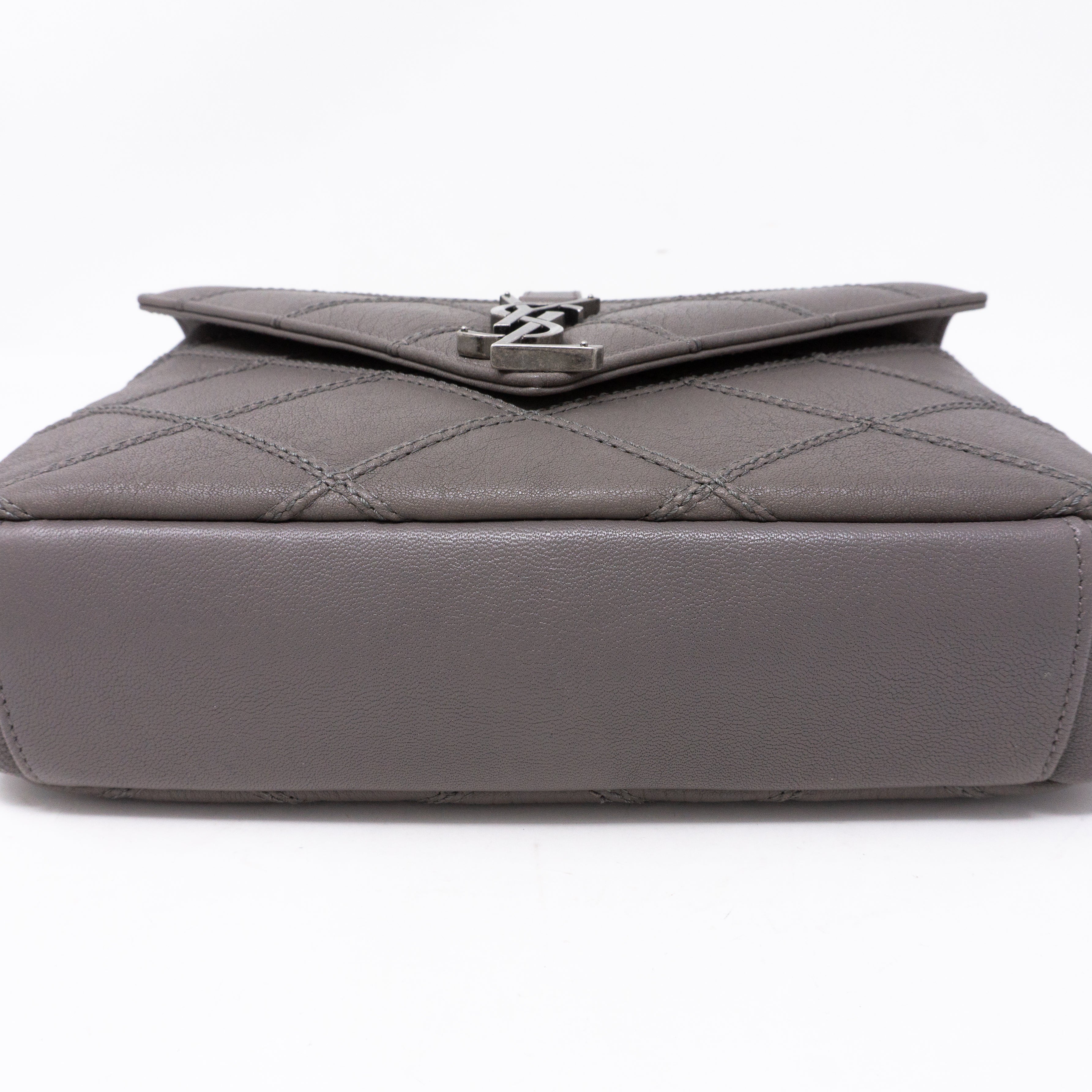 College Medium Diamond Quilted Leather Grey