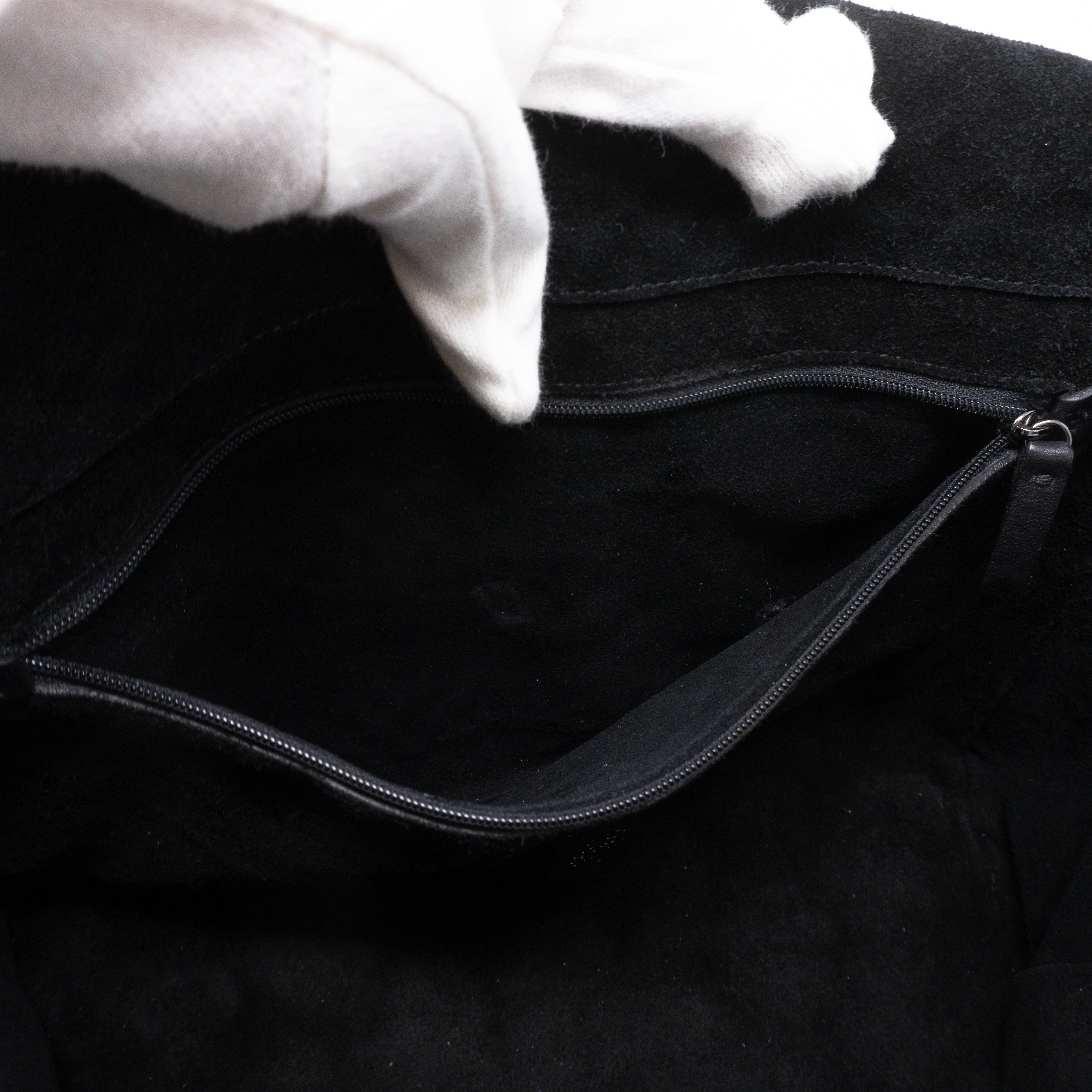 Lily Zigzag Medium Black Suede