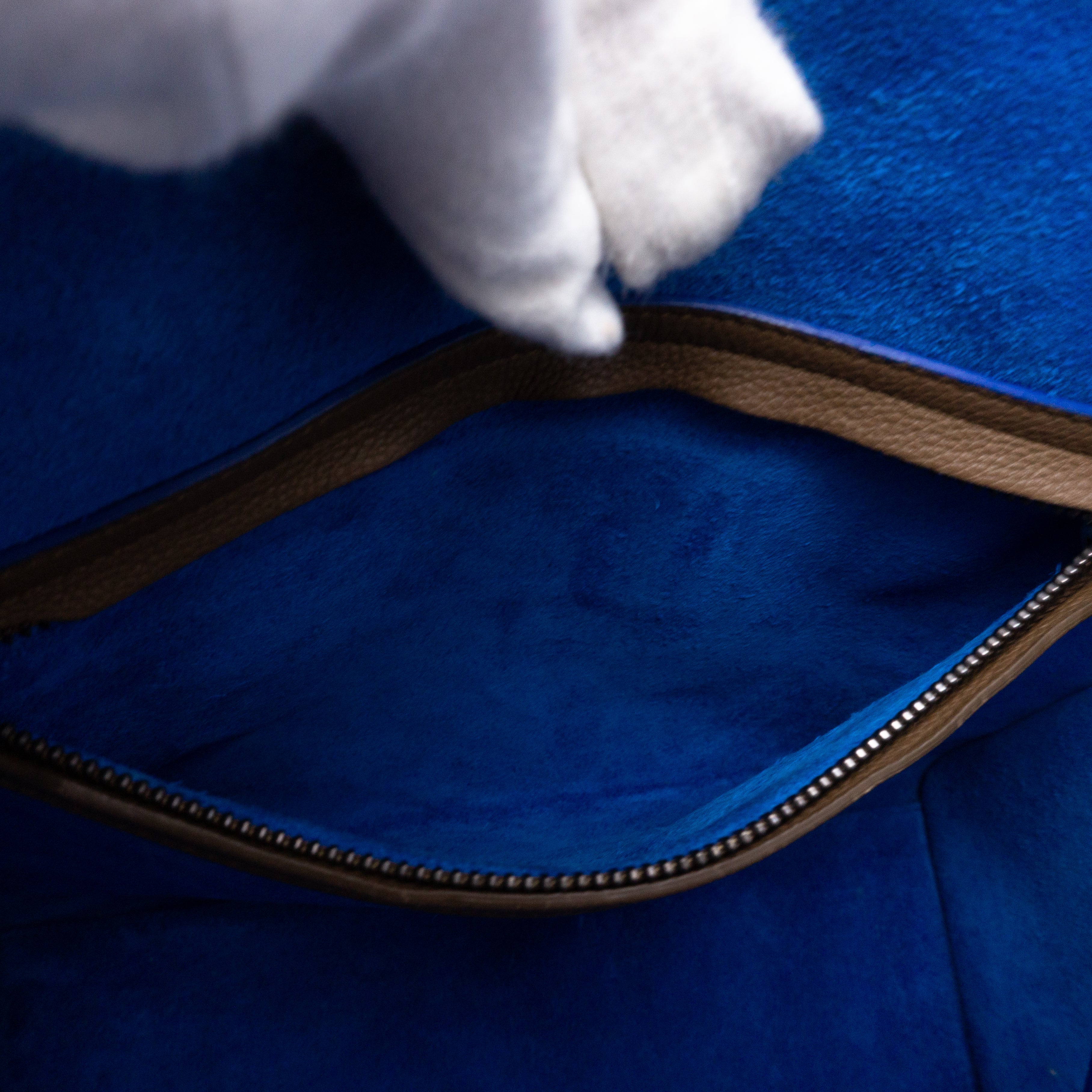 Phantom Medium Luggage Brown Blue