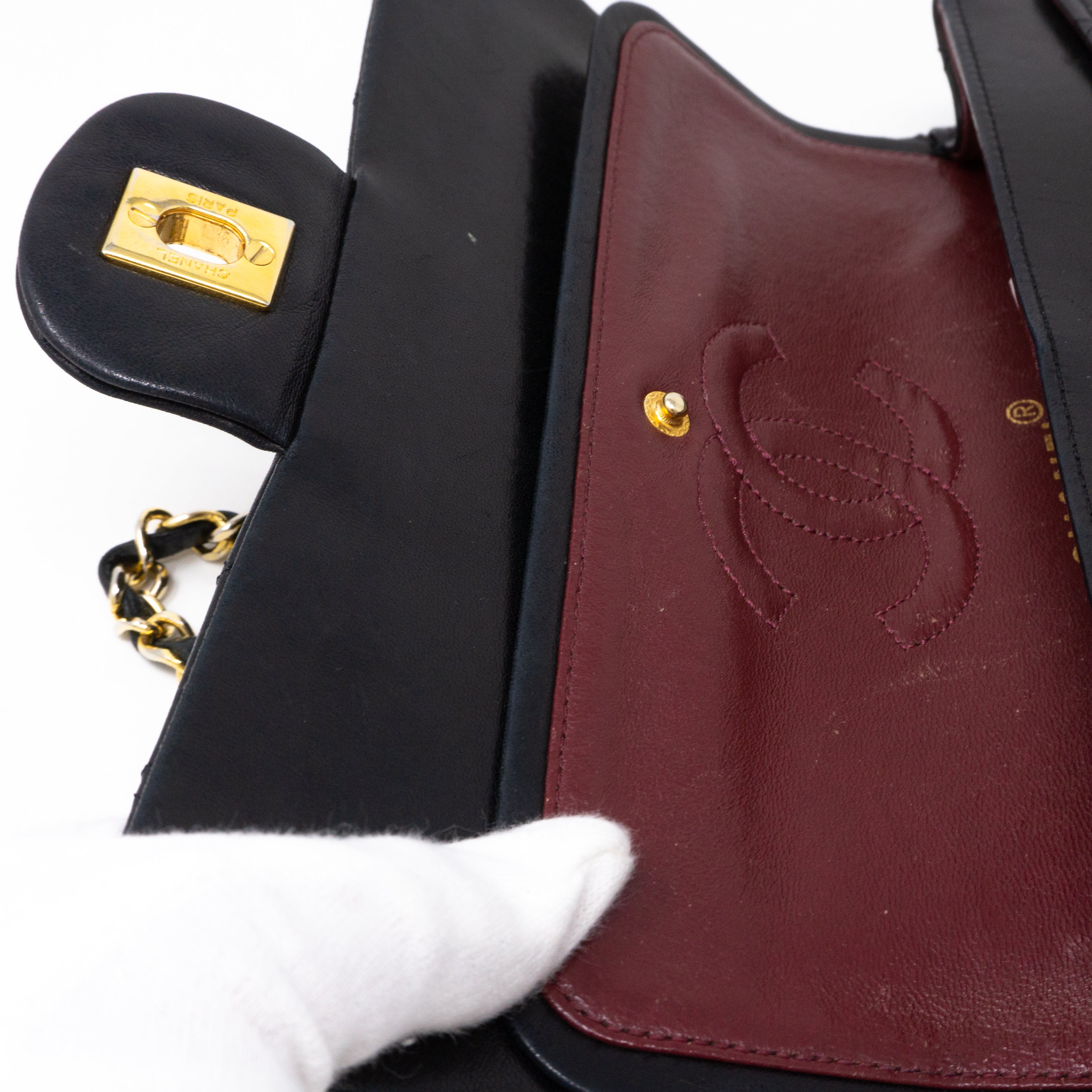 Classic Double Flap Small Black Gold