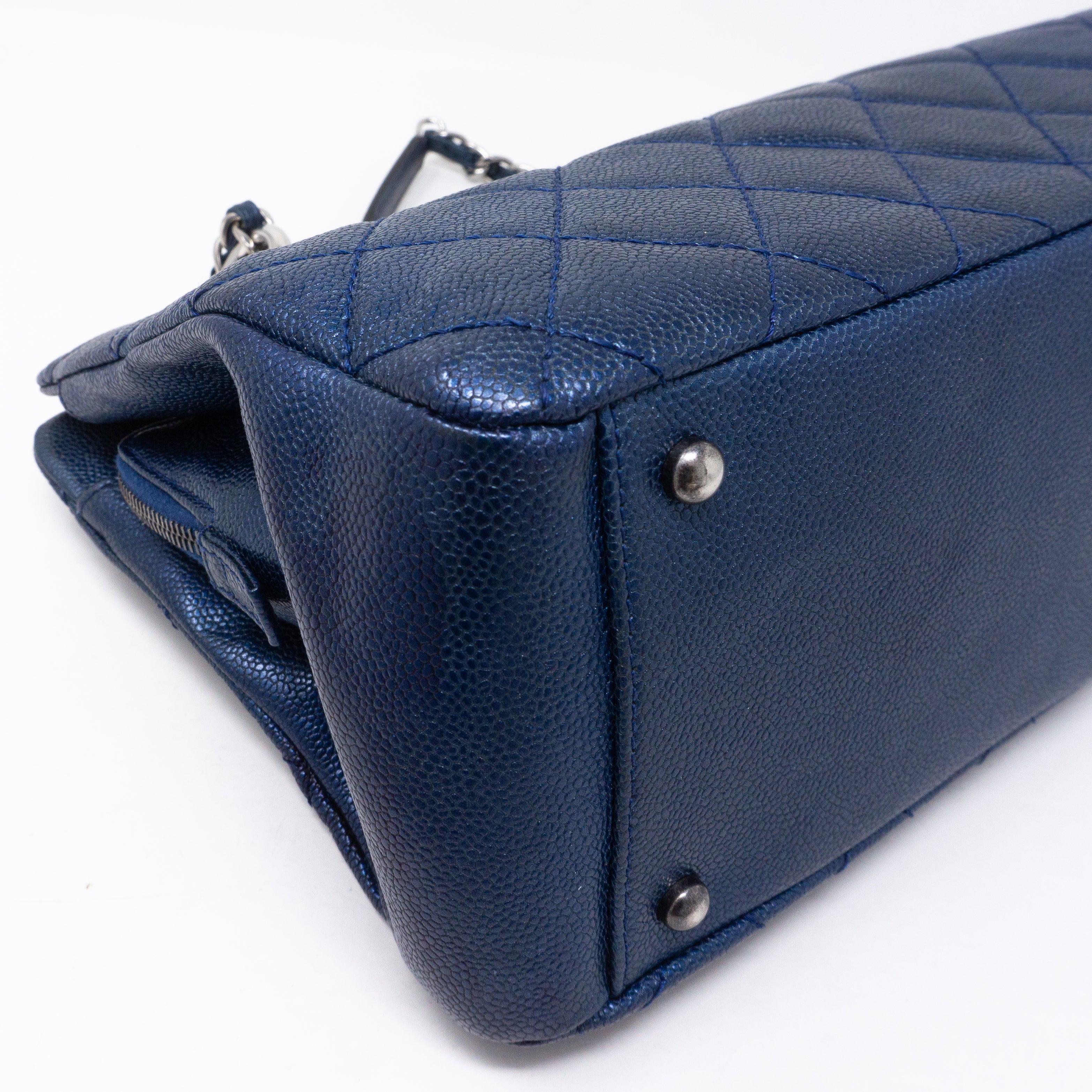 Quilted Shopping Tote Blue Caviar