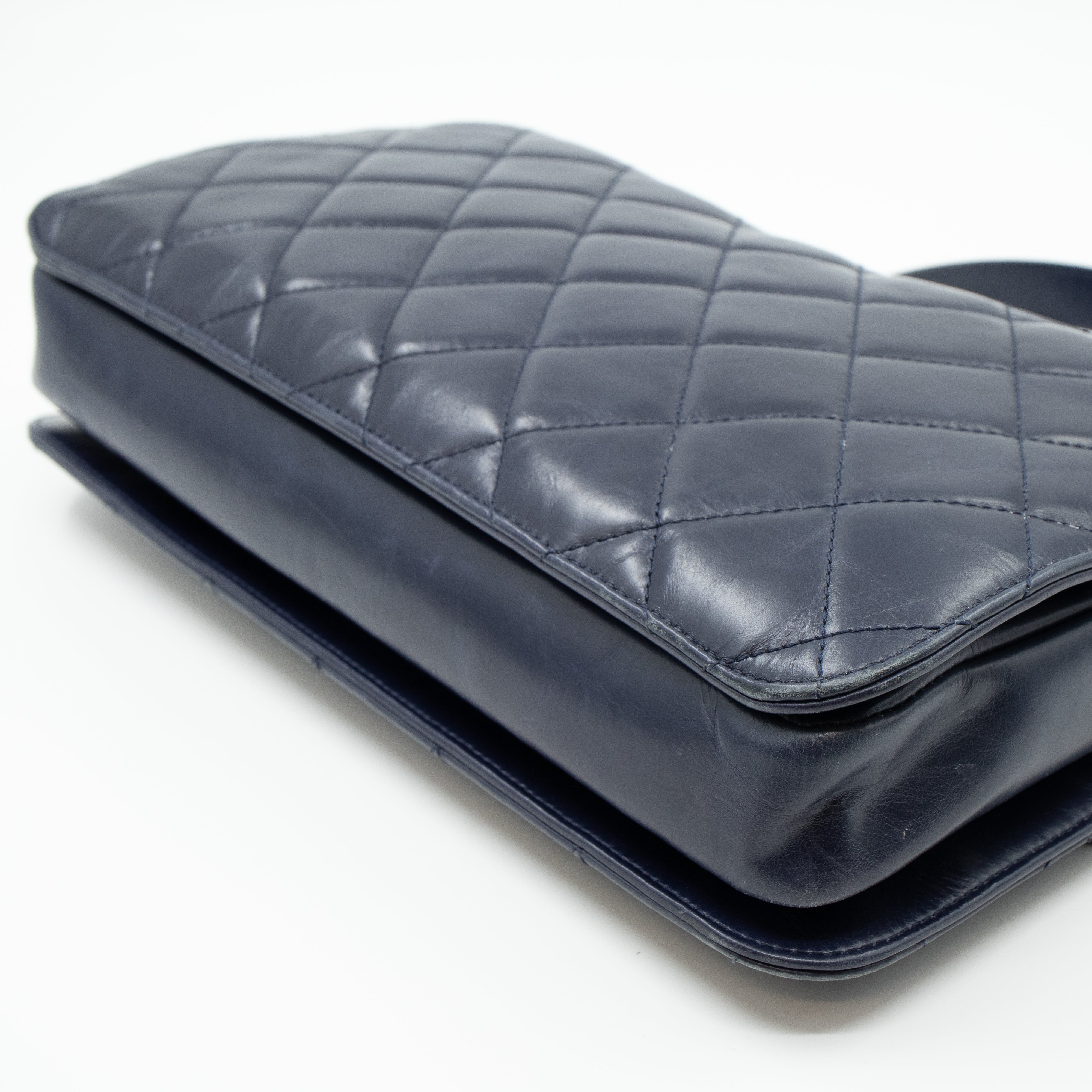 Perfect Edge Flap Large Navy Glazed Calfskin
