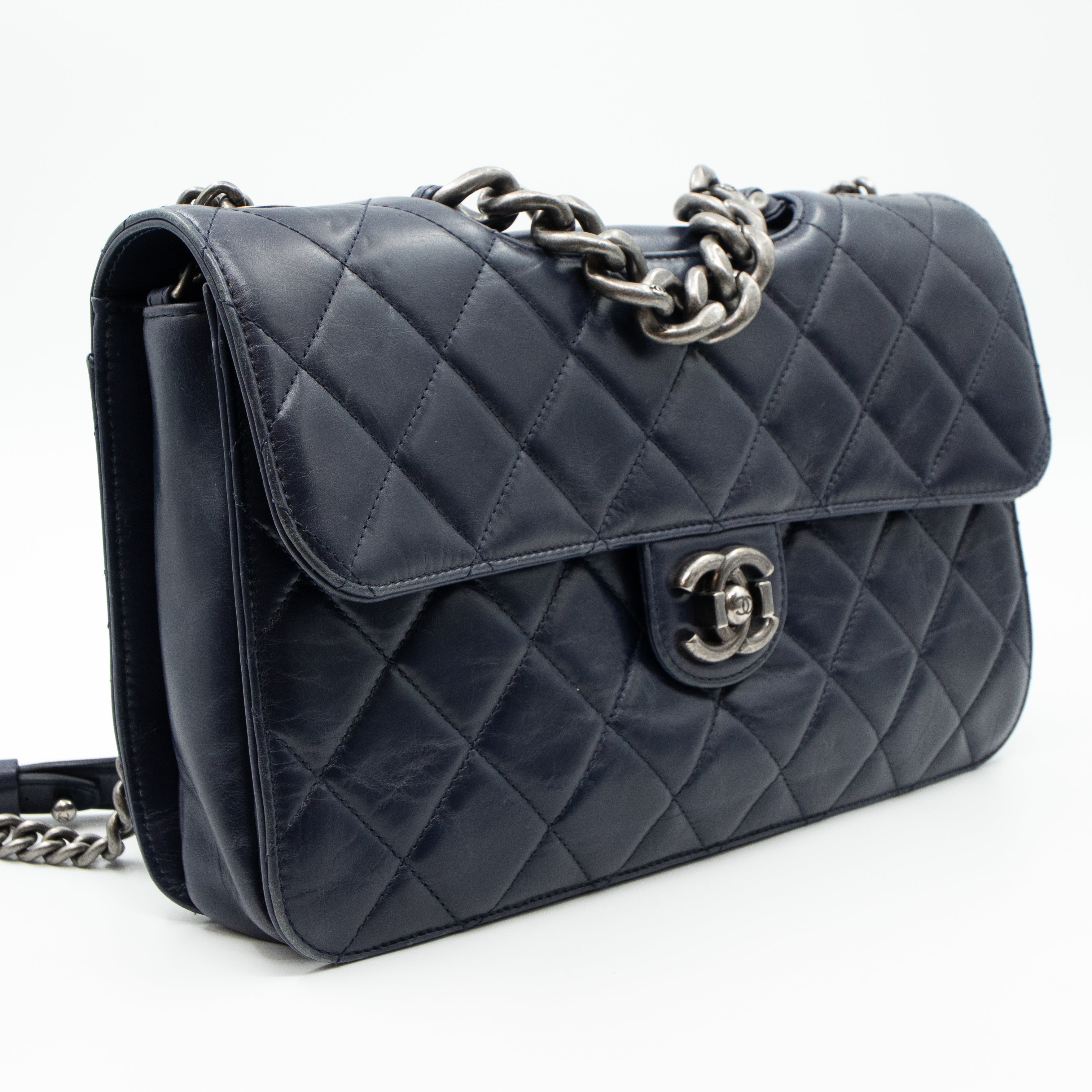 Perfect Edge Flap Large Navy Glazed Calfskin
