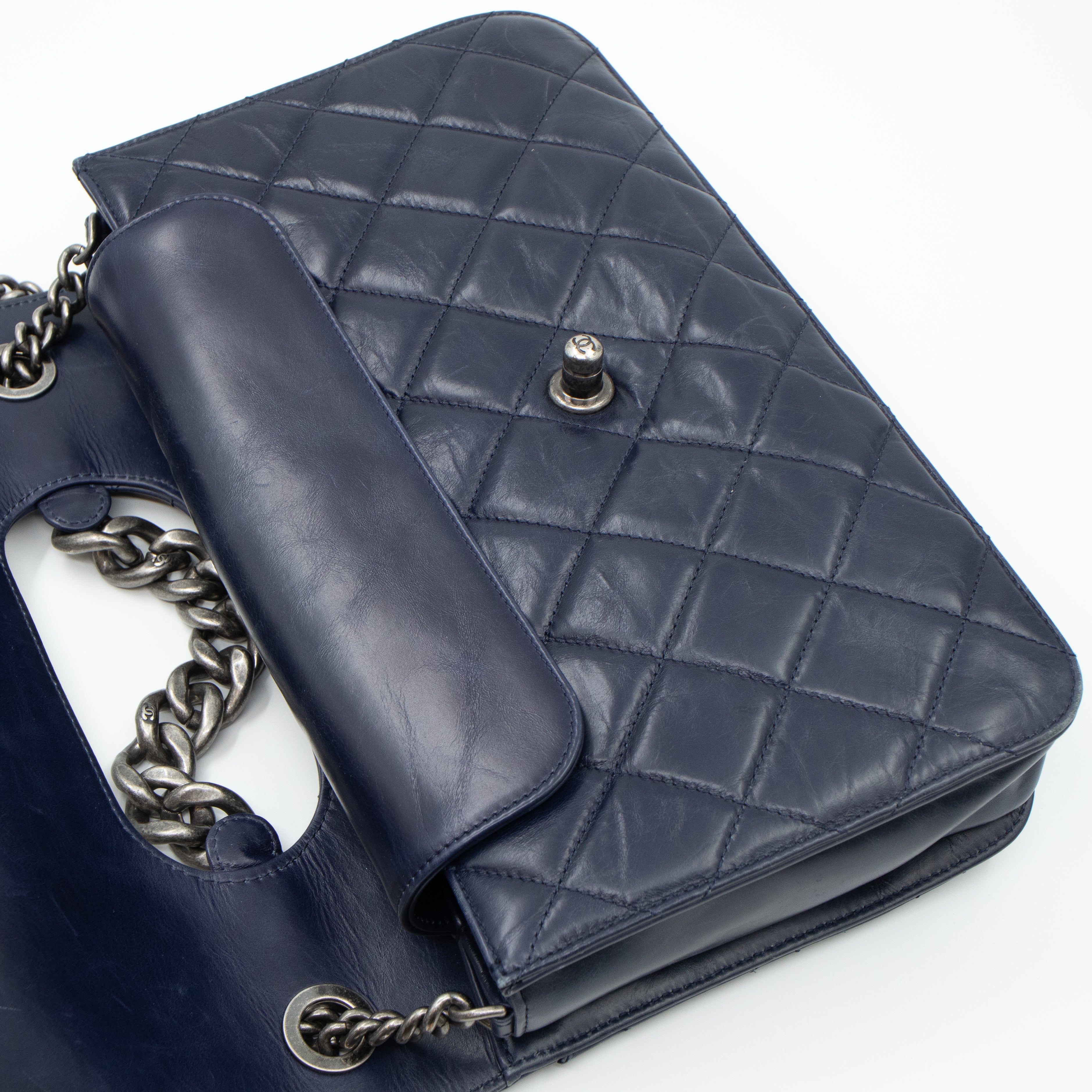 Perfect Edge Flap Large Navy Glazed Calfskin