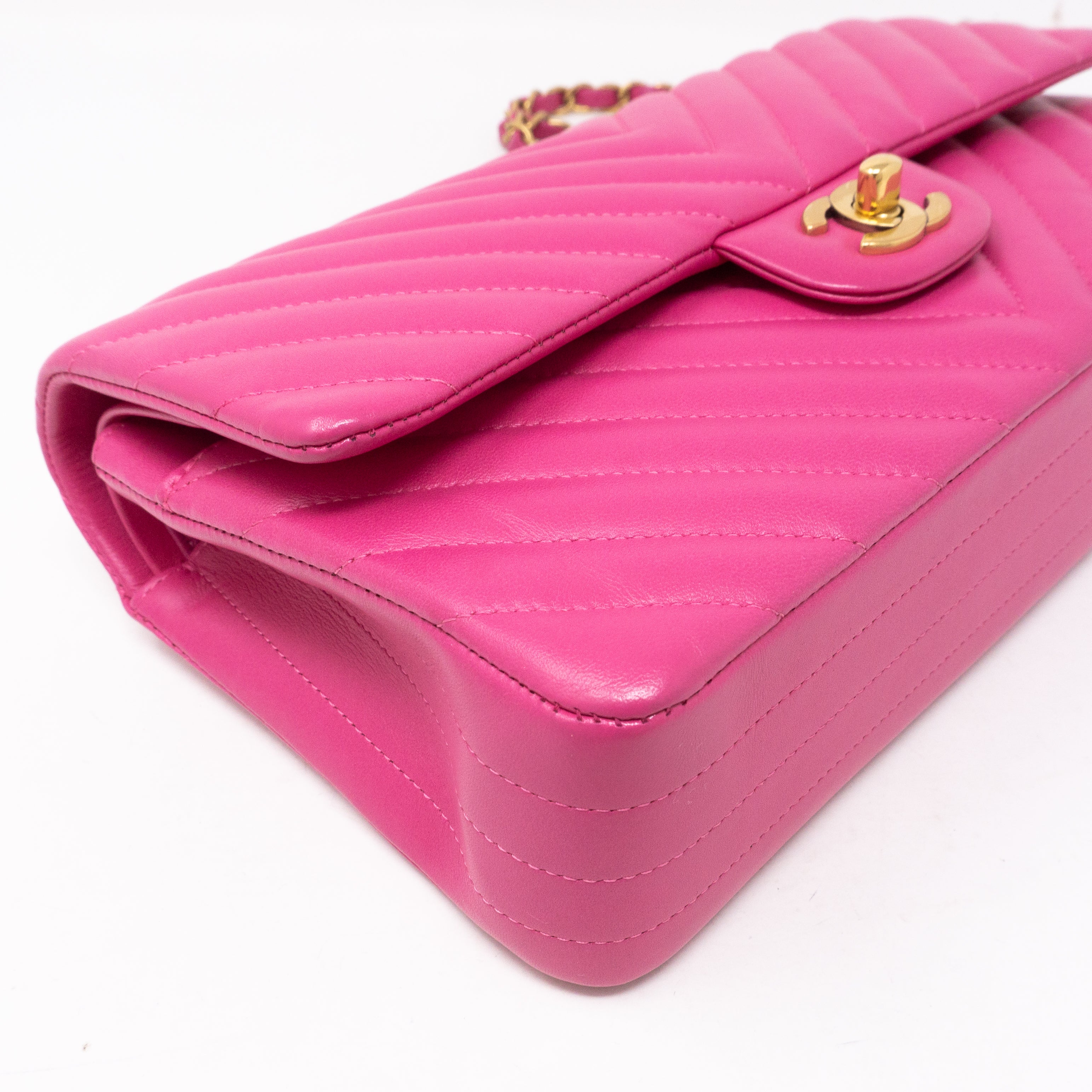 Classic Double Flap Medium Chevron Pink Gold