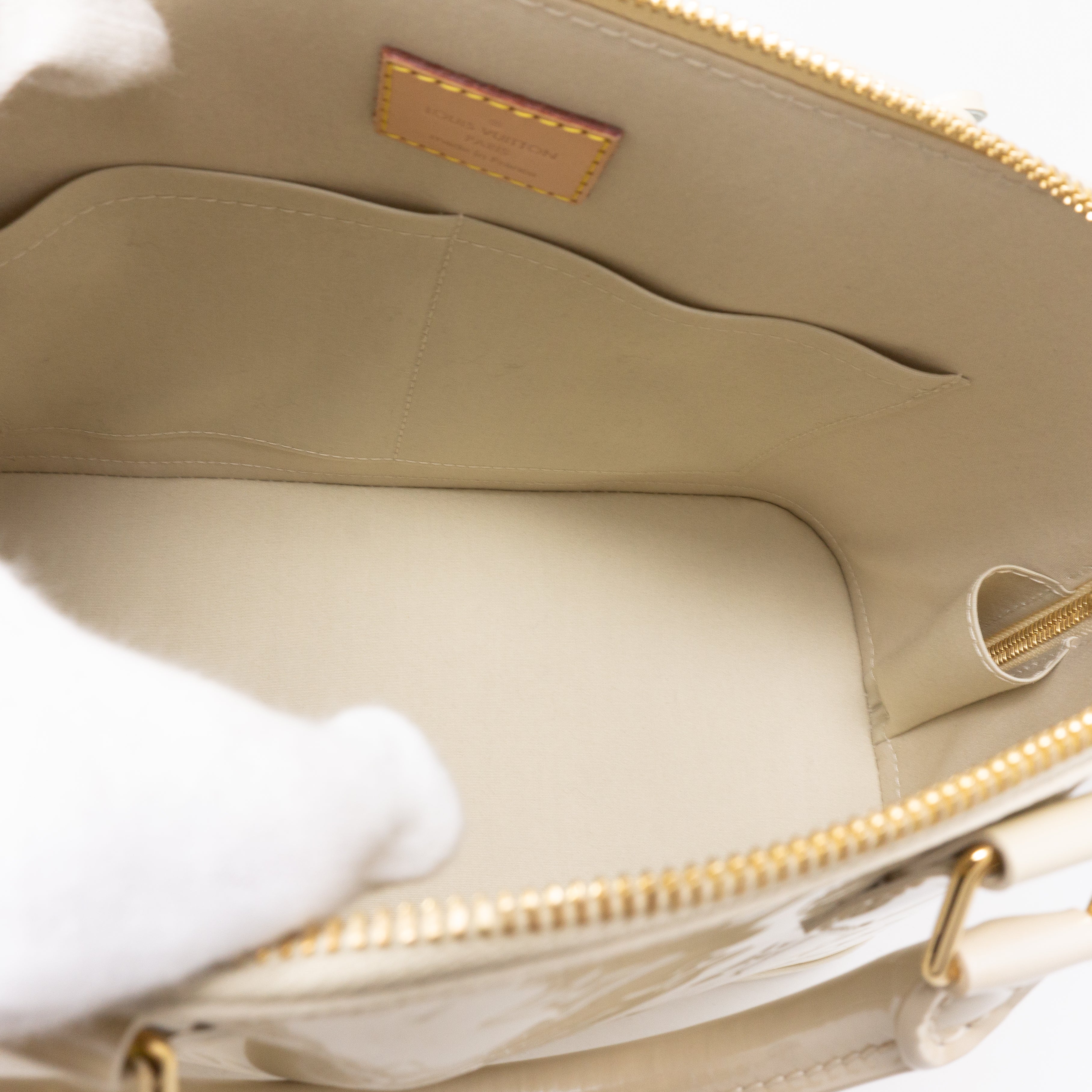 Alma PM Vernis Blanc Corail