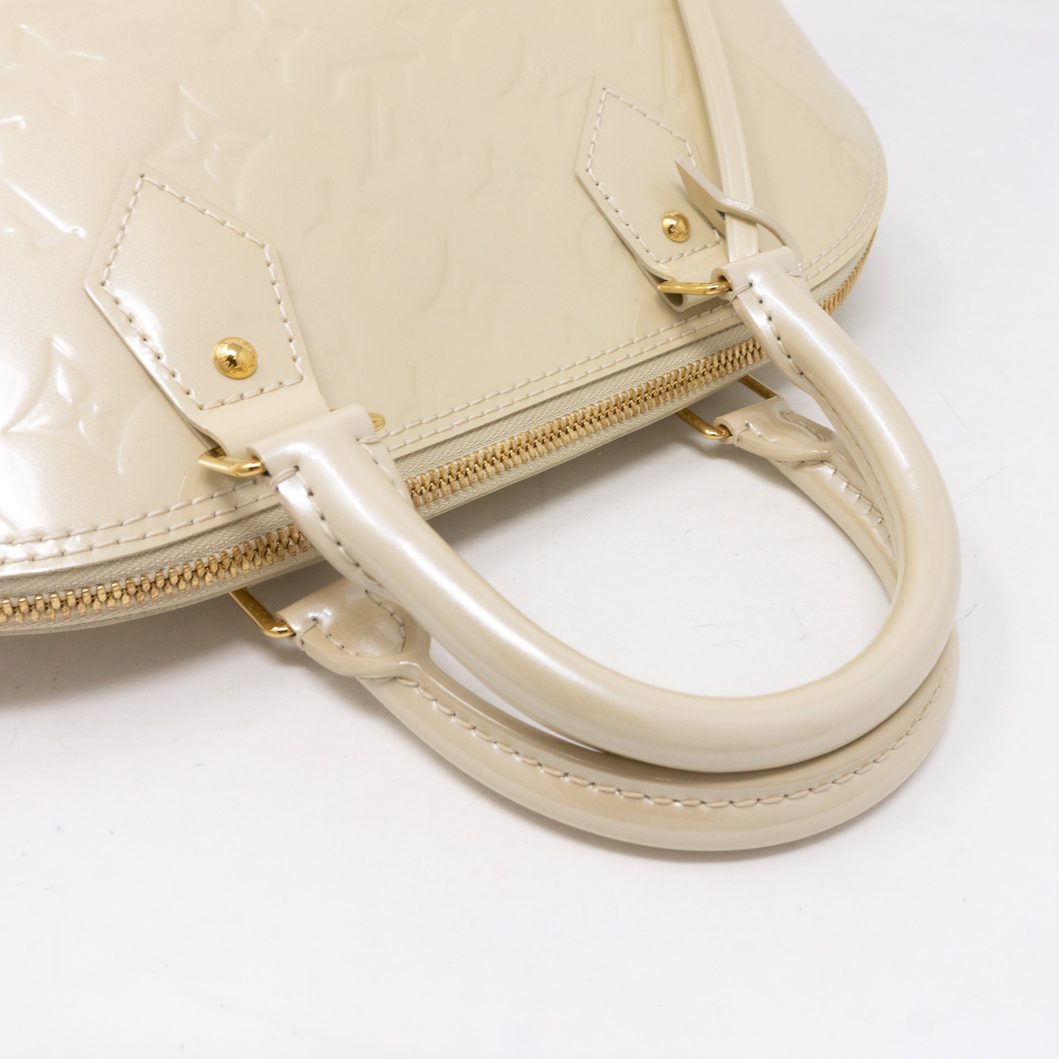 Alma PM Vernis Blanc Corail