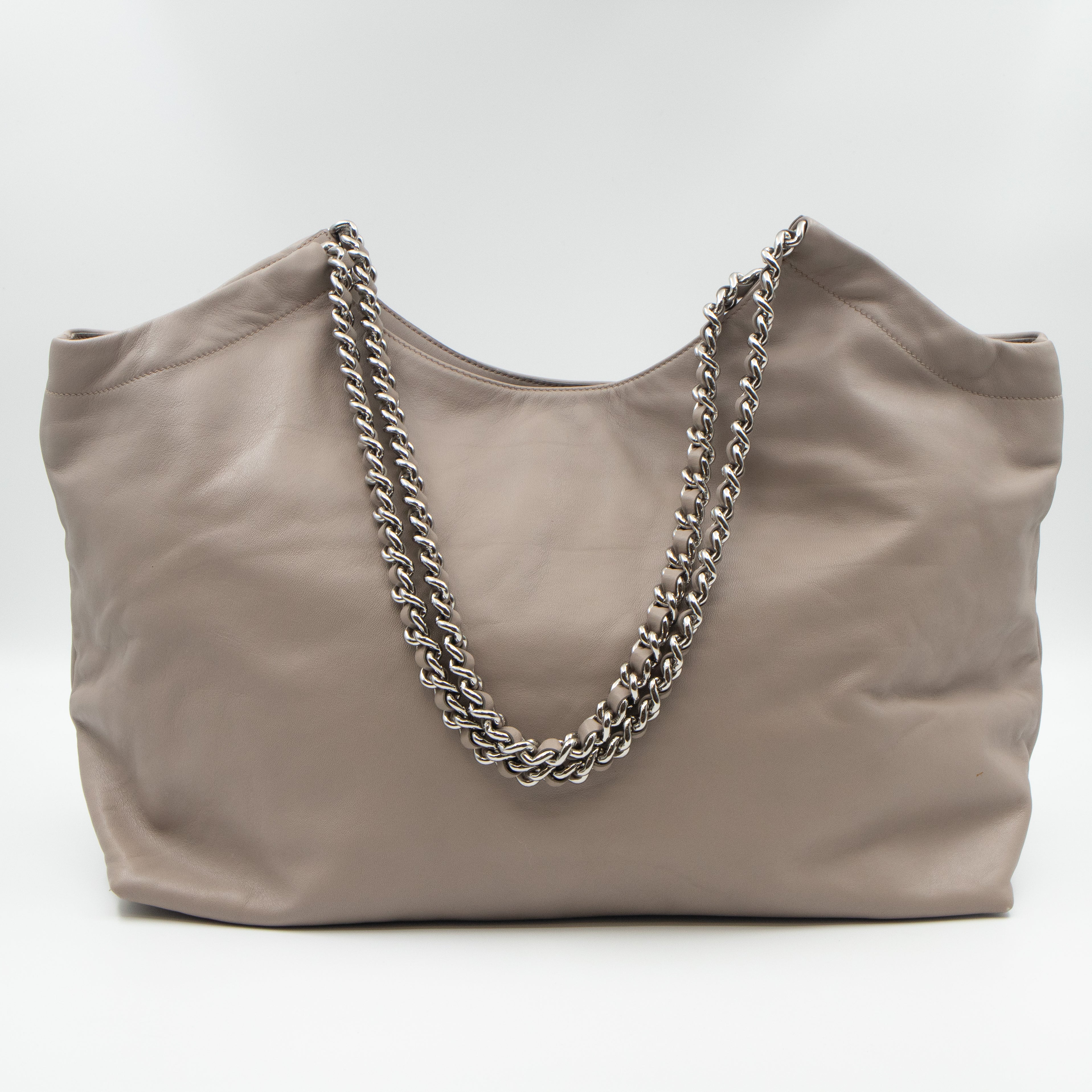 Soft Chain Tote Gray Leather