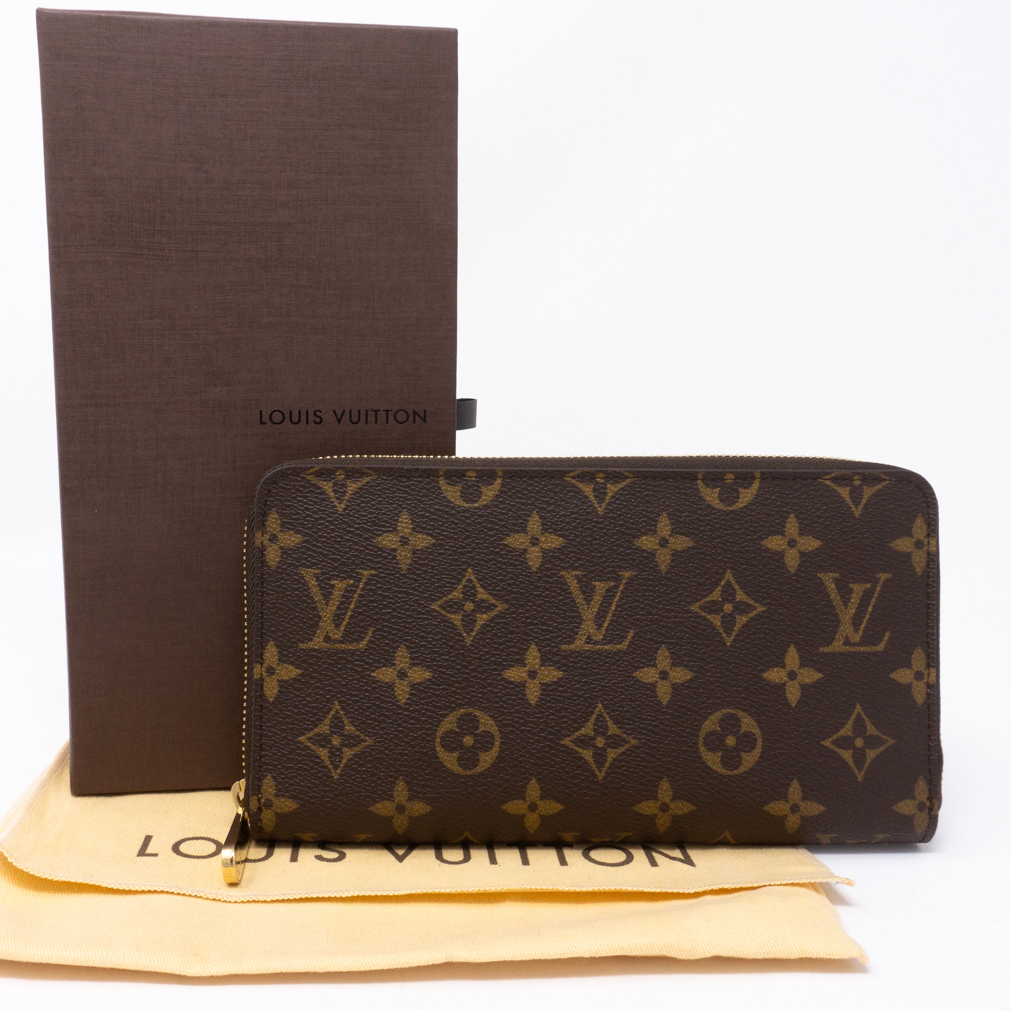 Zippy Organizer Wallet Monogram