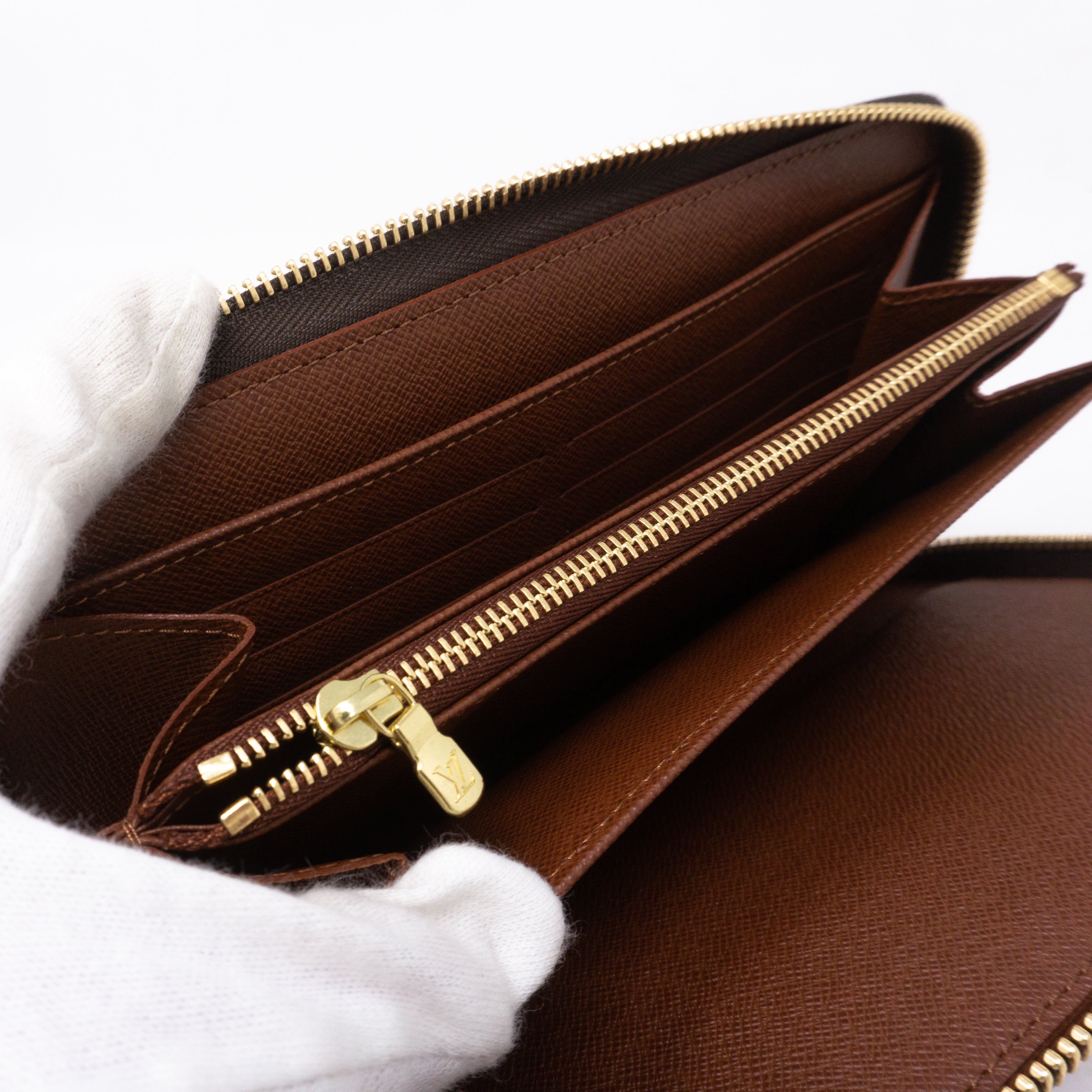 Zippy Organizer Wallet Monogram