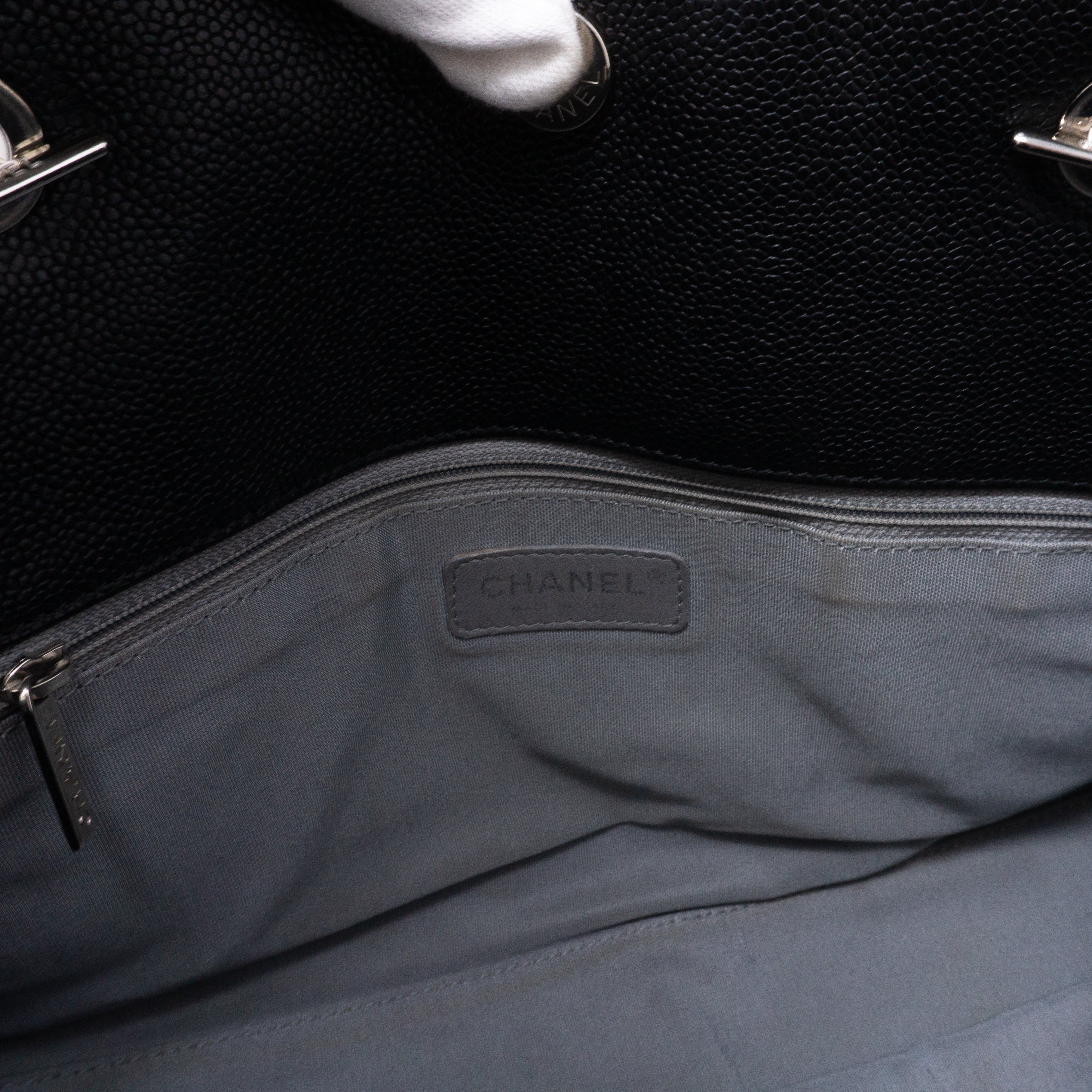 Quilted Shopping Tote Black Caviar