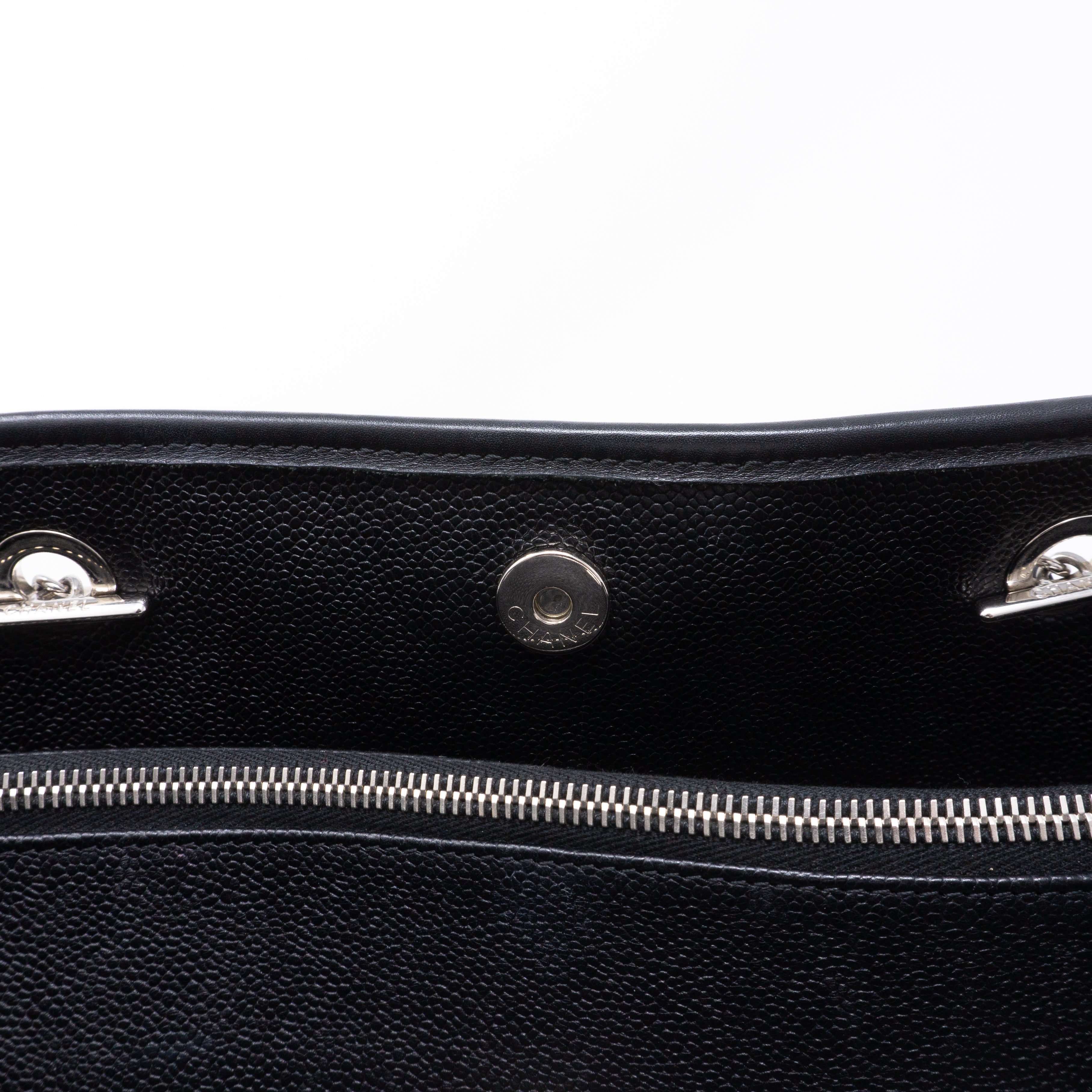 Quilted Shopping Tote Black Caviar