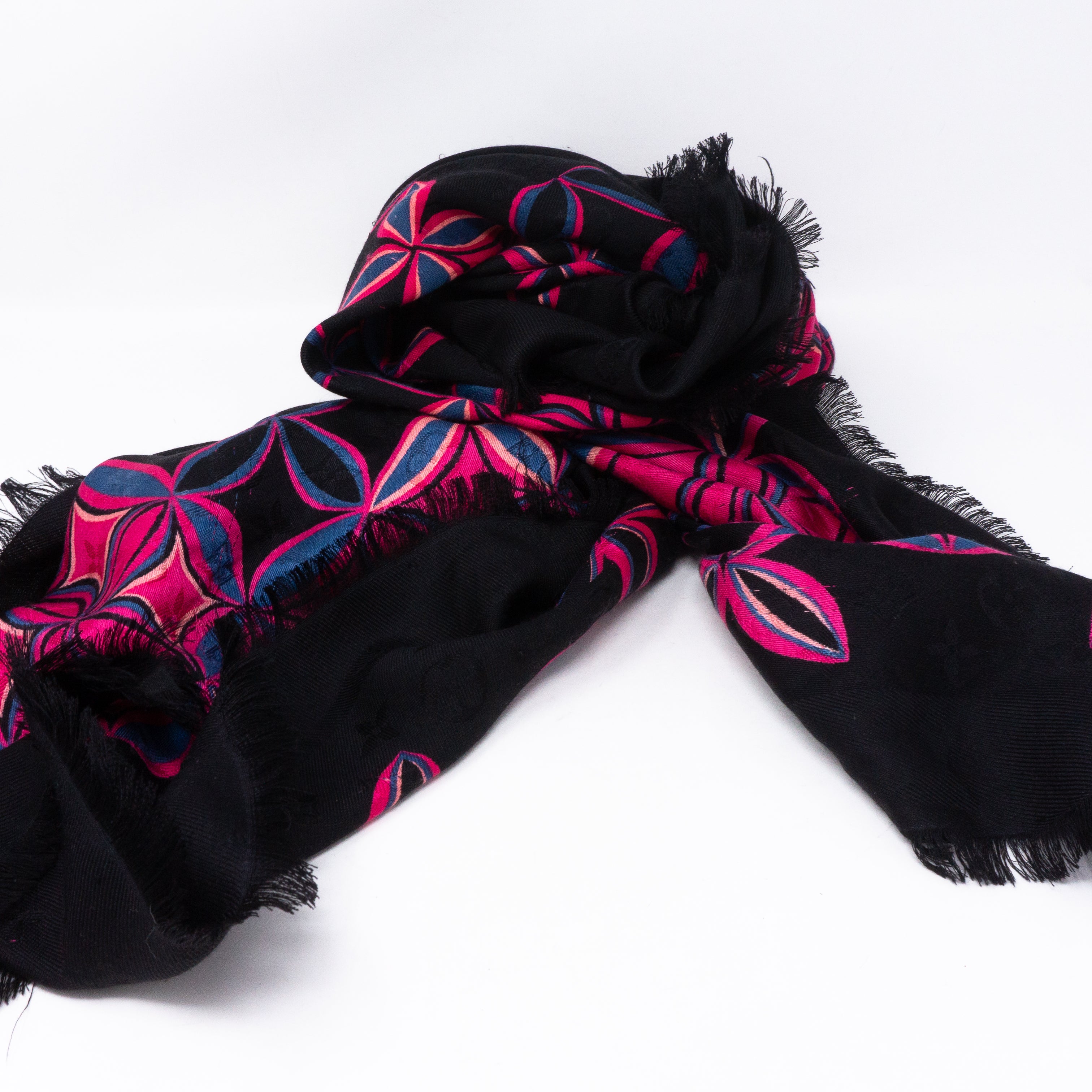 Monogram Shawl Flowergram Black
