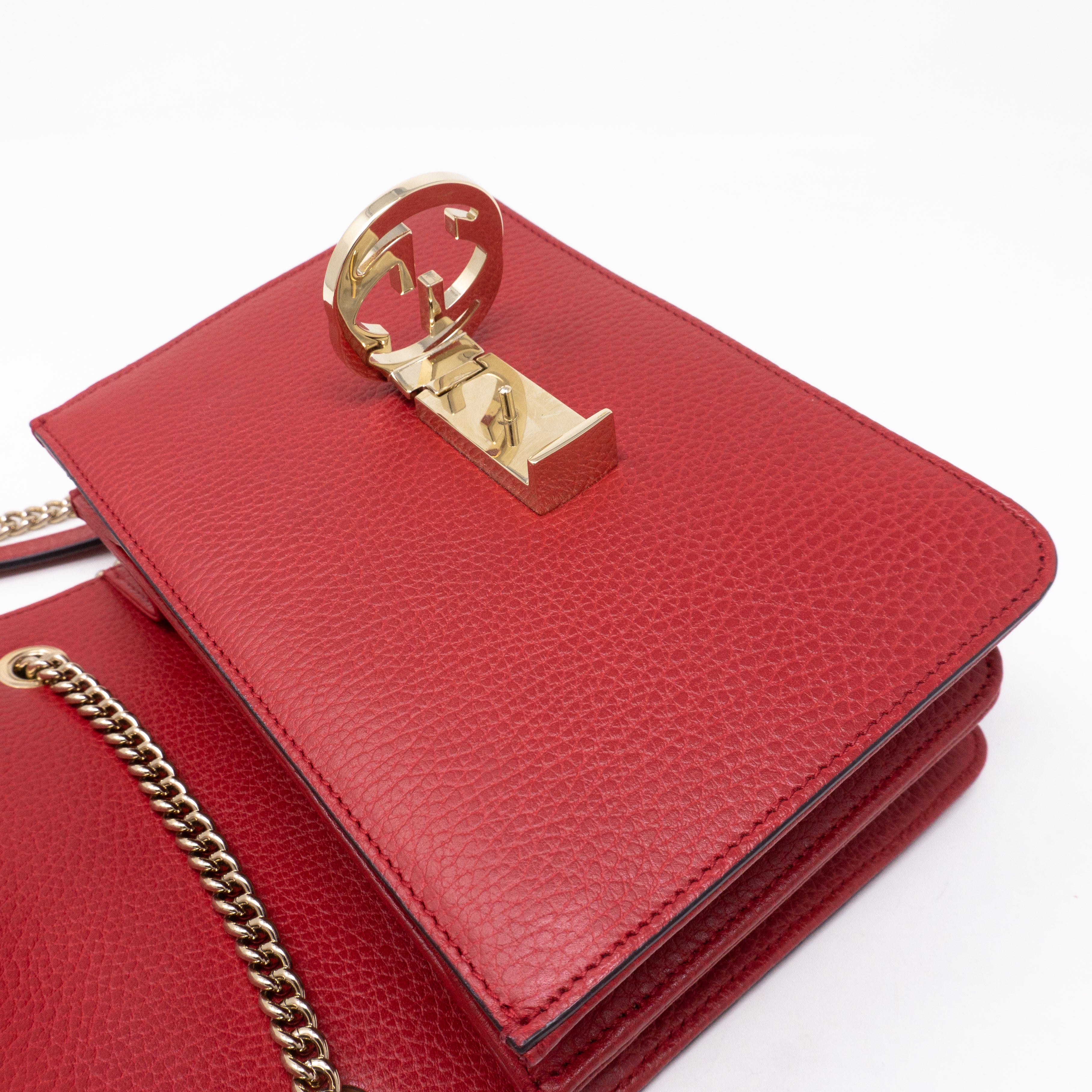 Interlocking GG Flap Small Bag Red Leather