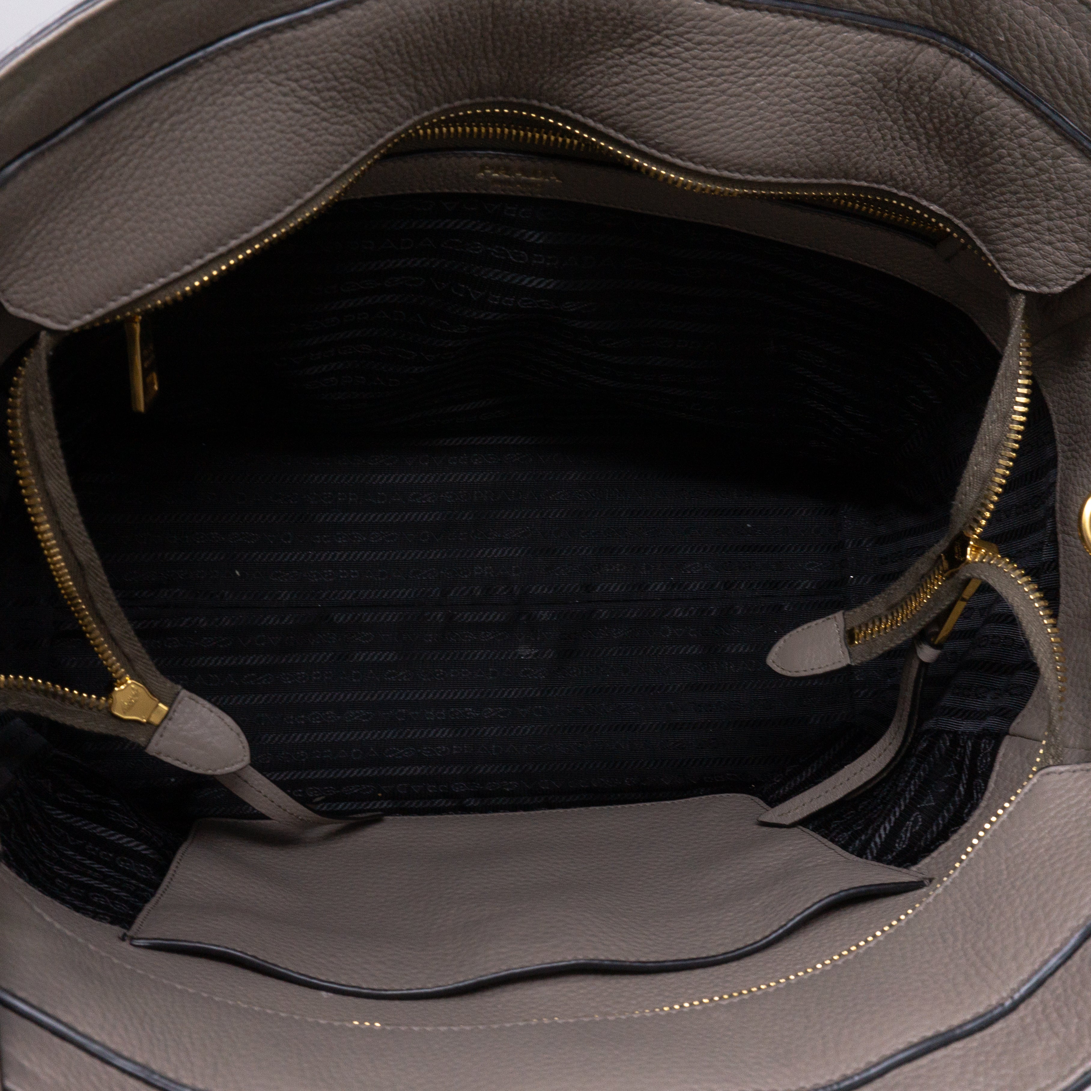 Large Tote Clay Gray Leather