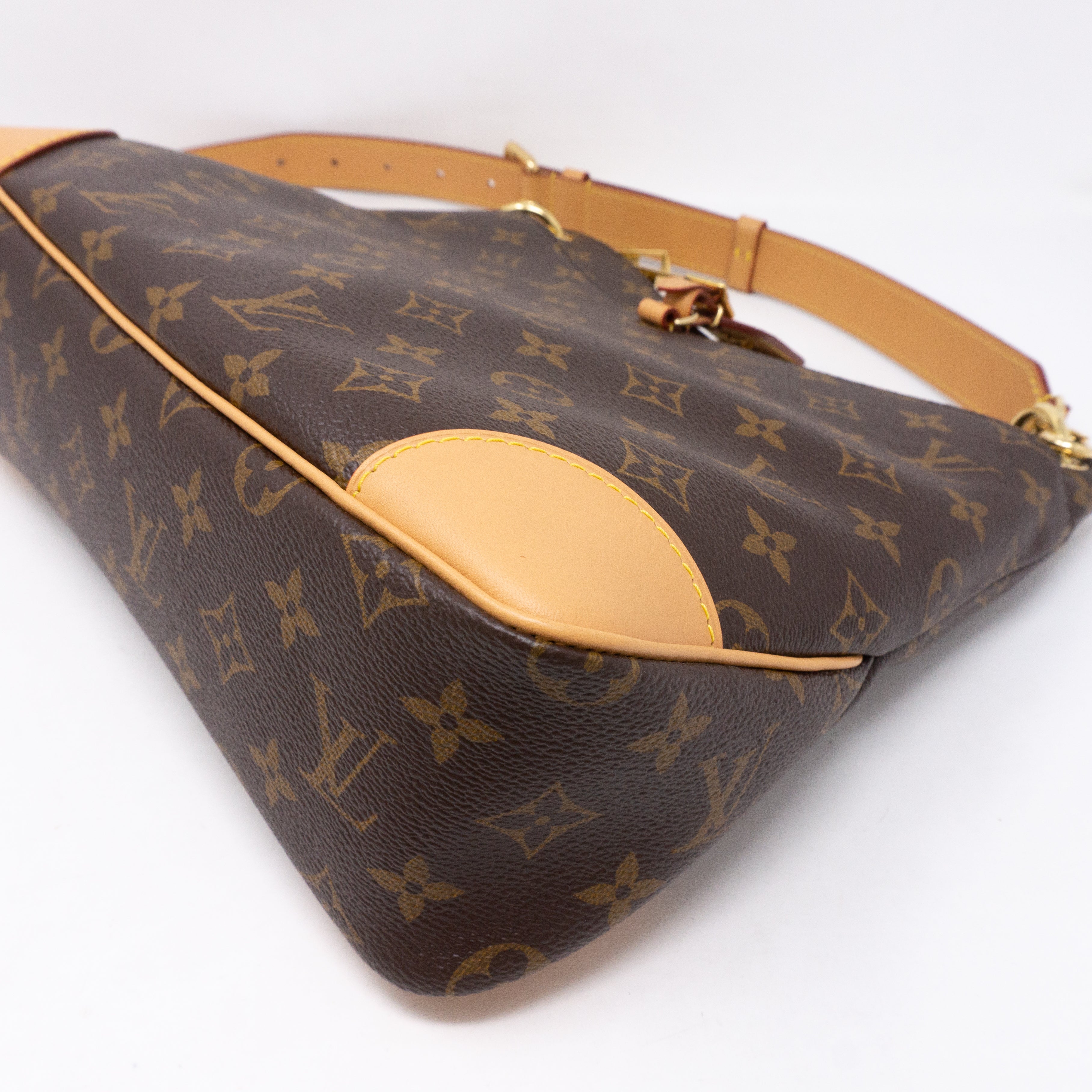 Odeon NM MM Monogram