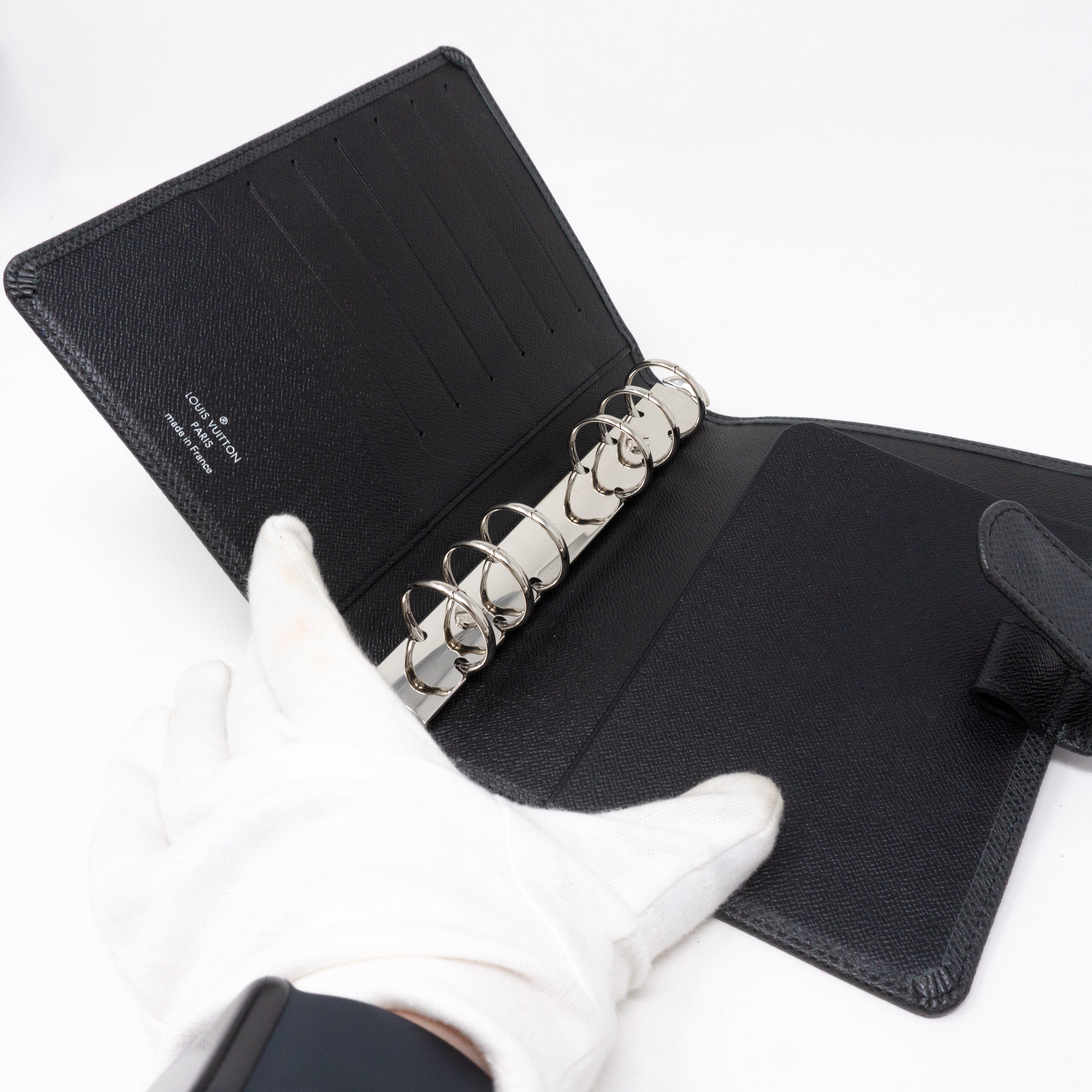 Medium Ring Agenda Cover Taiga Black