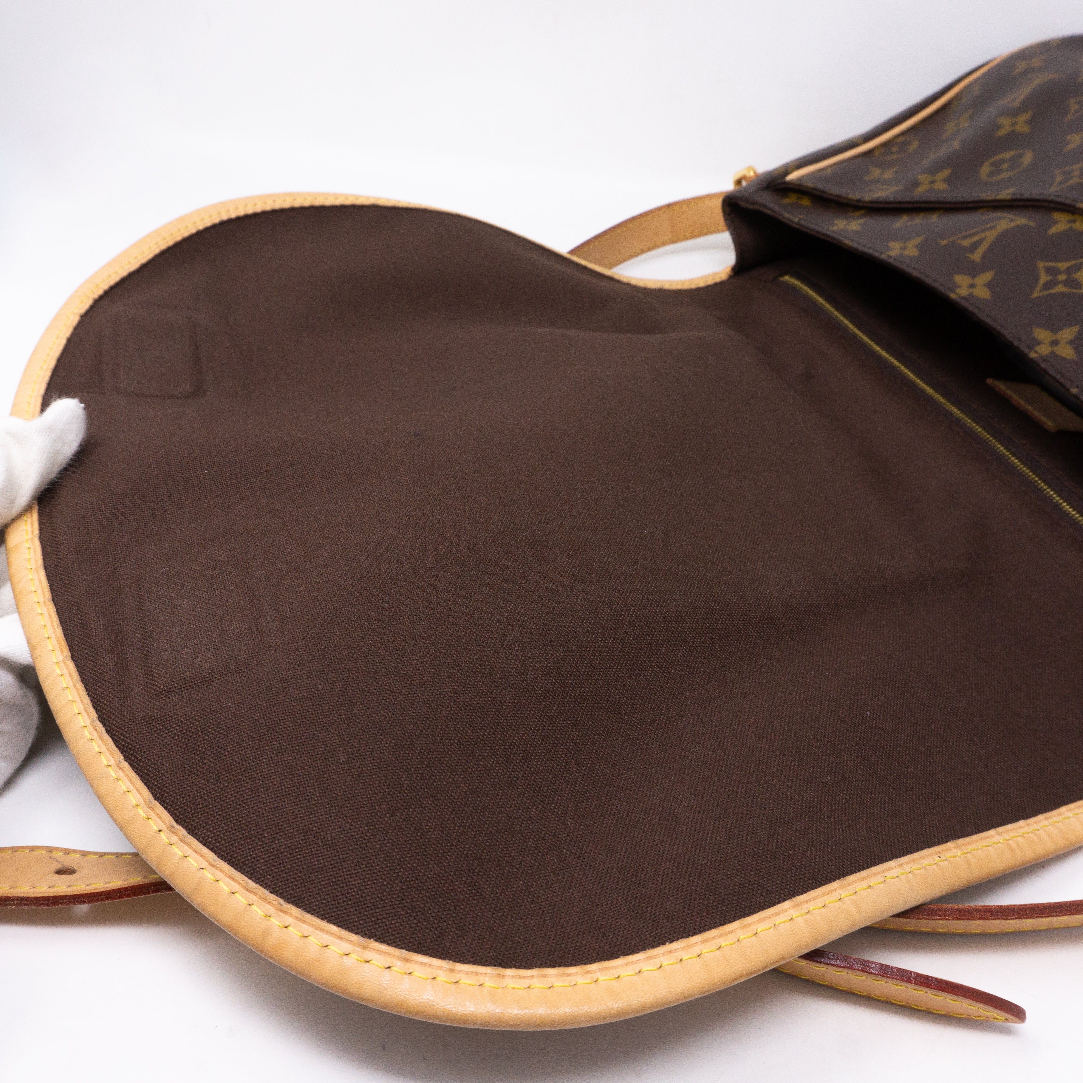 Menilmontant GM Monogram