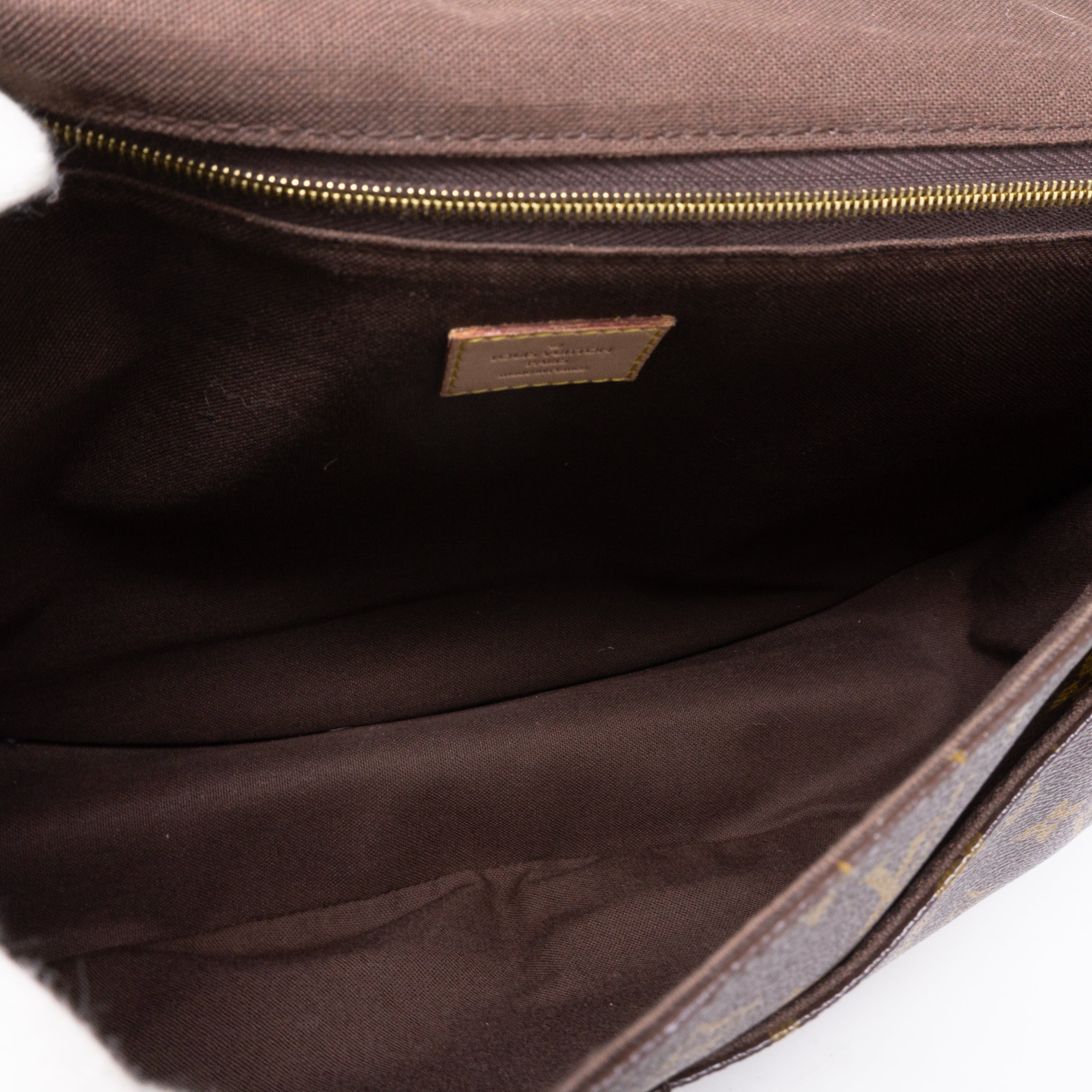 Menilmontant GM Monogram