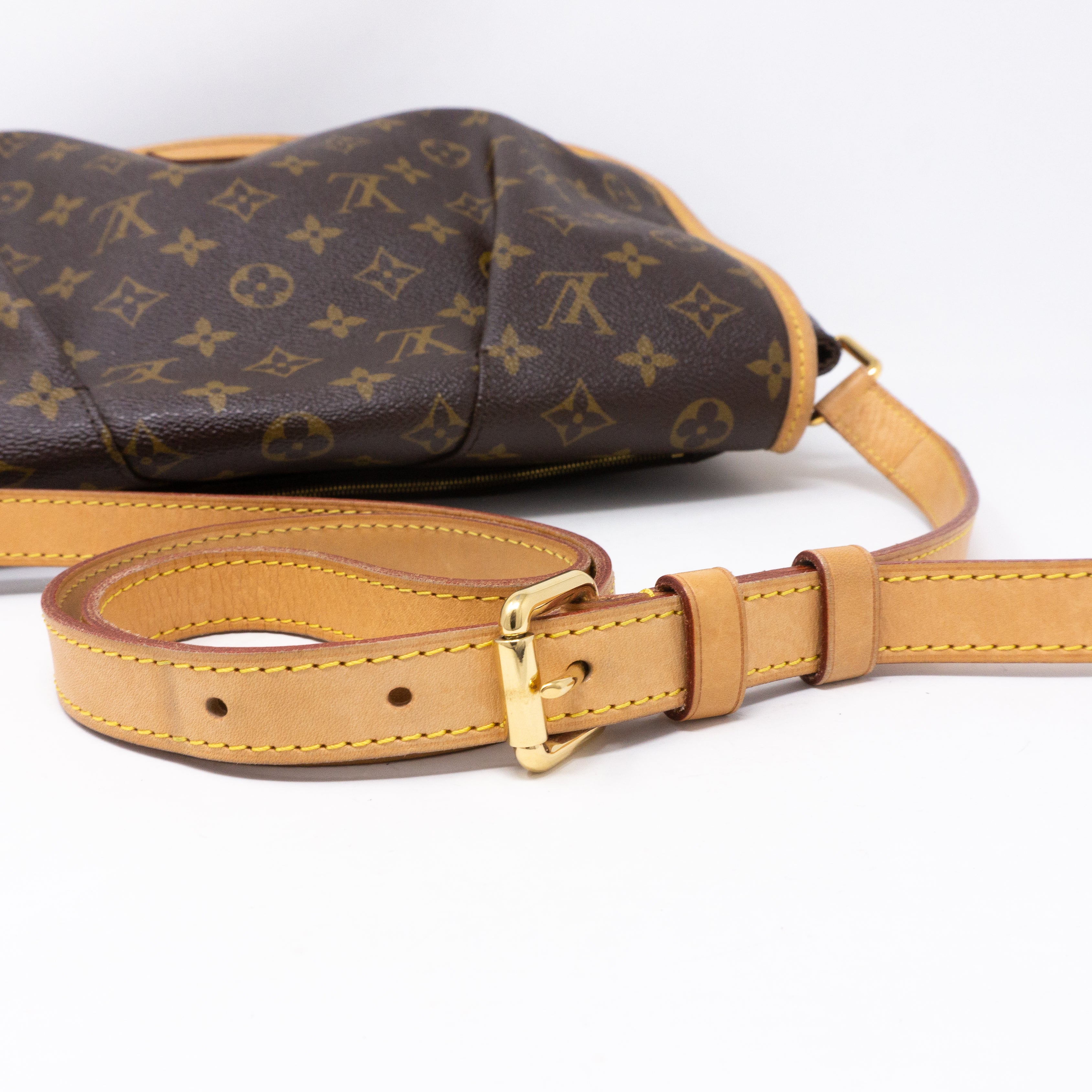 Menilmontant GM Monogram