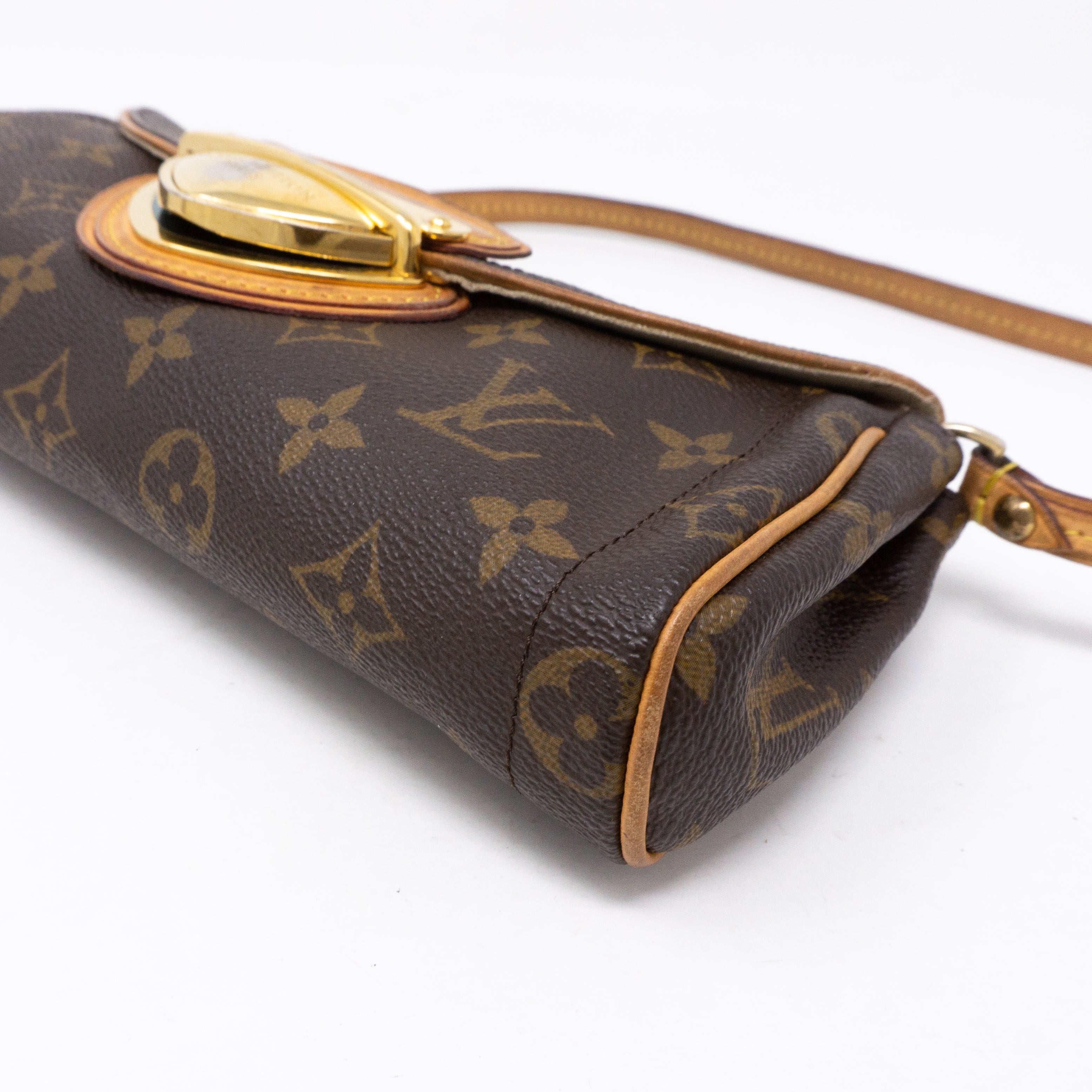 Pochette Beverly Monogram
