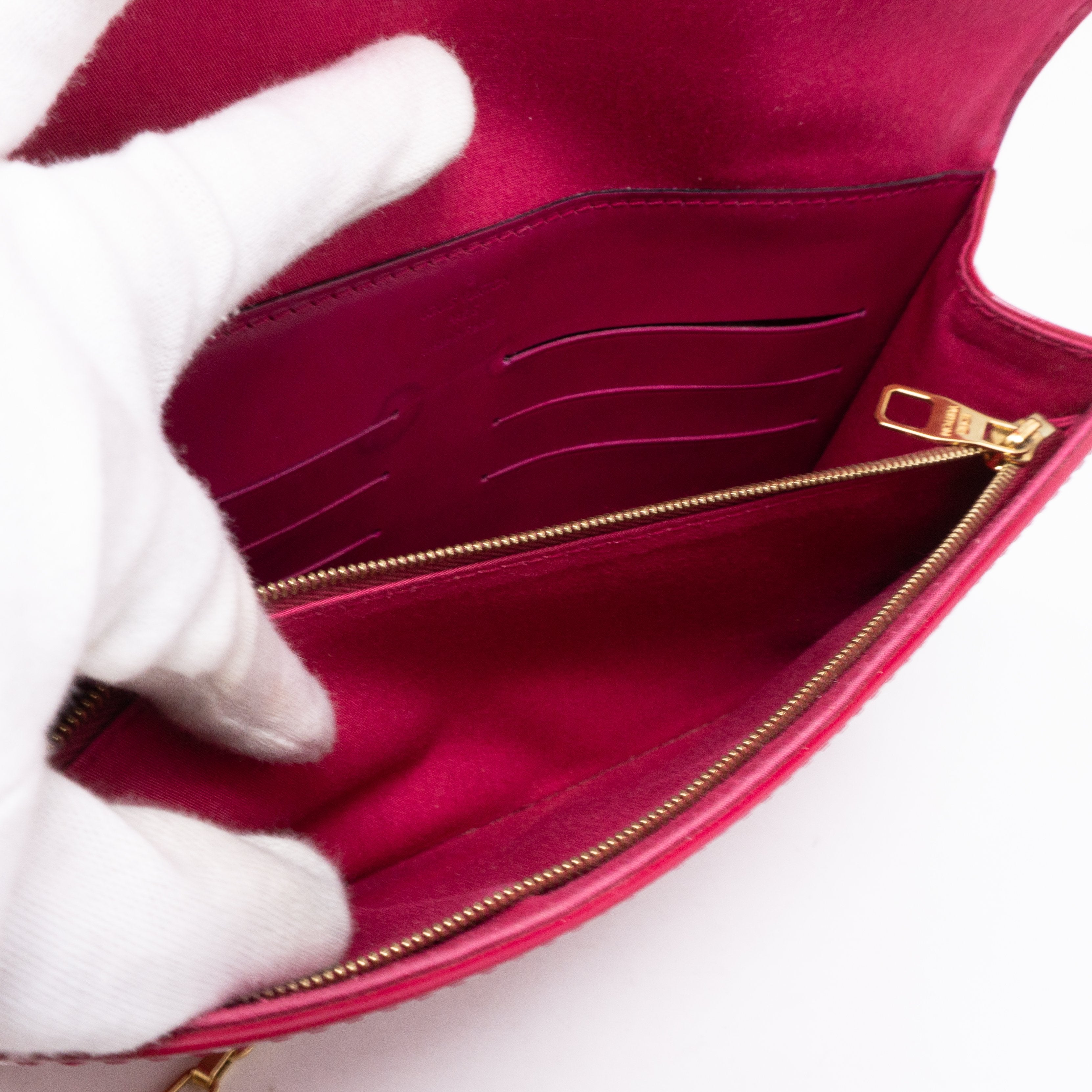 Ana Clutch Vernis Indian Rose