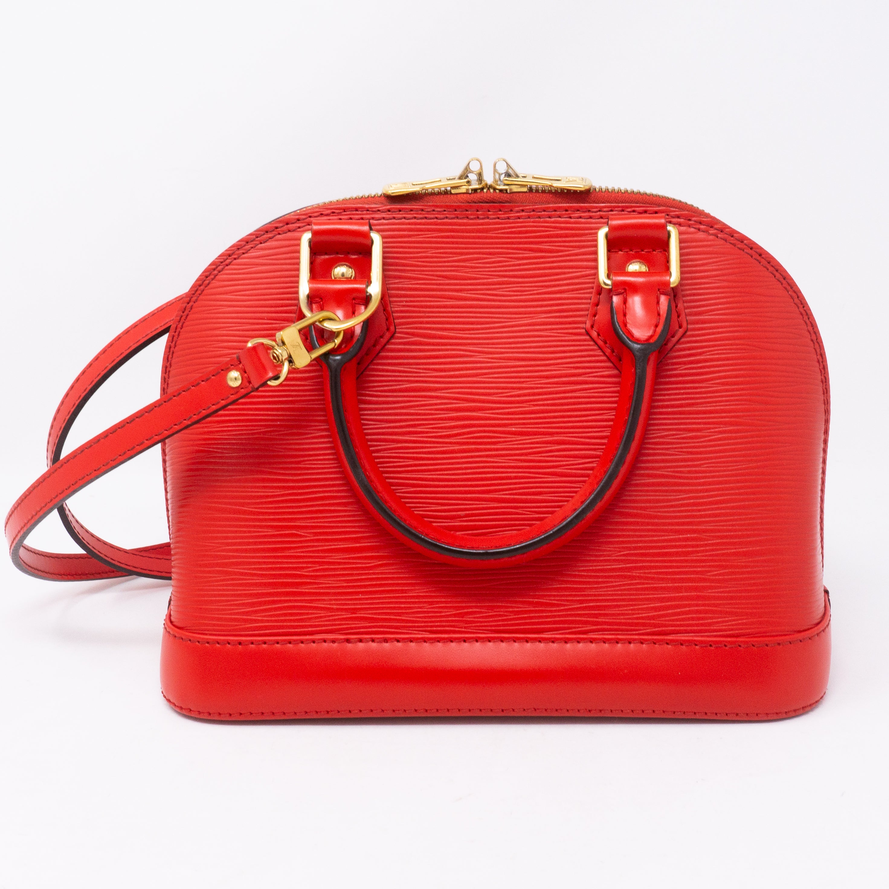 Alma BB Epi Red Blooming Flowers