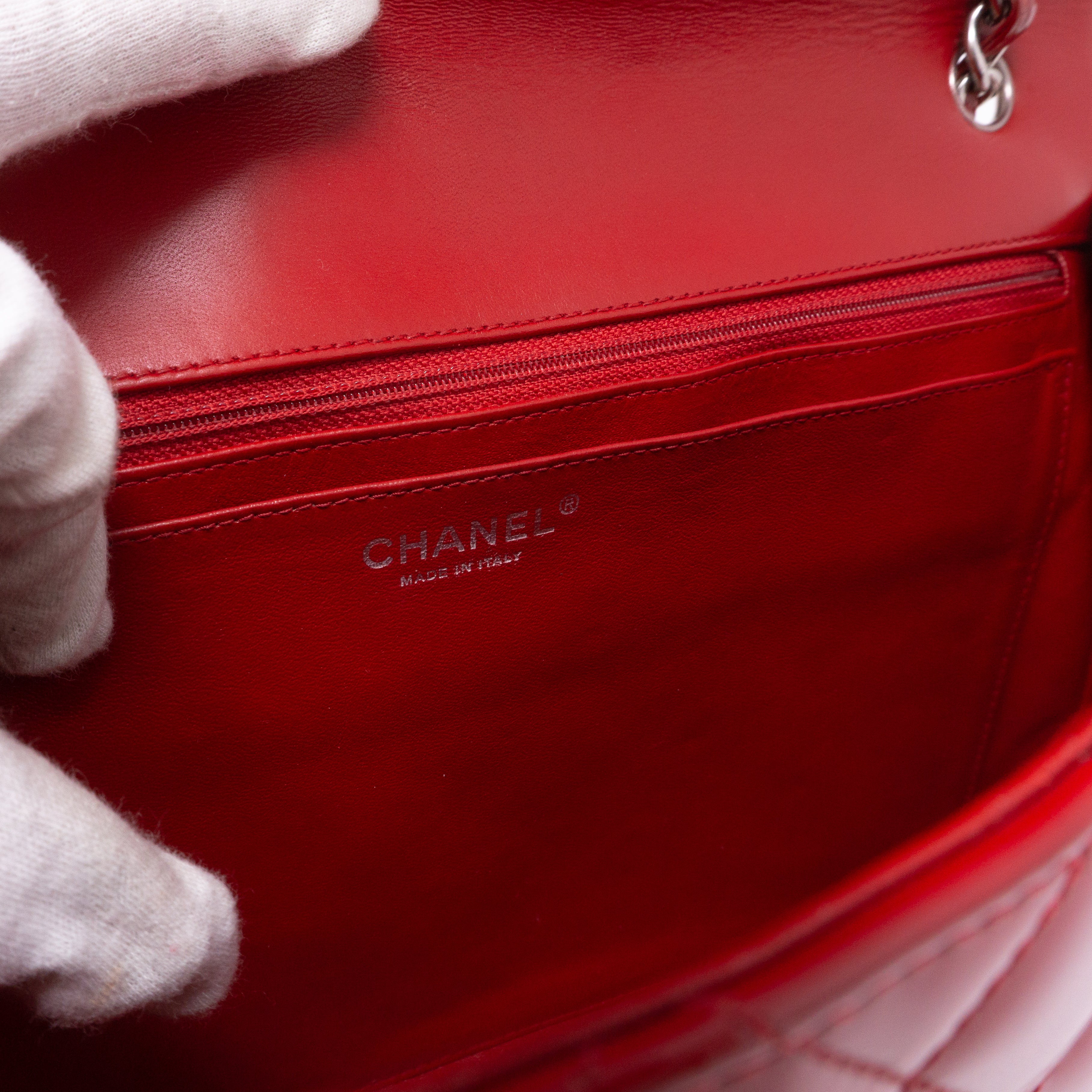 Classic Single Flap Maxi Red Patent Leather