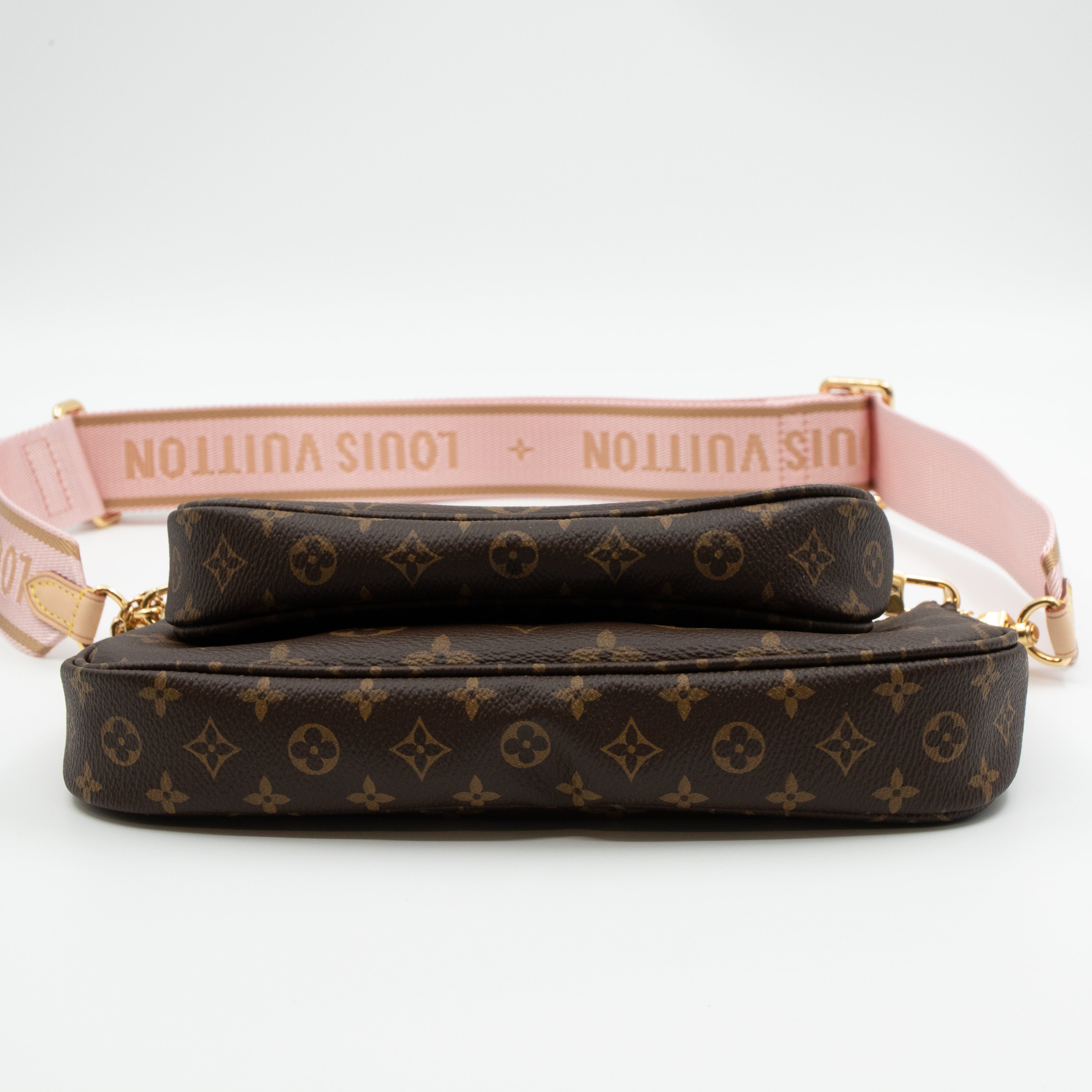 Multi Pochette Accessoires Monogram World Tour