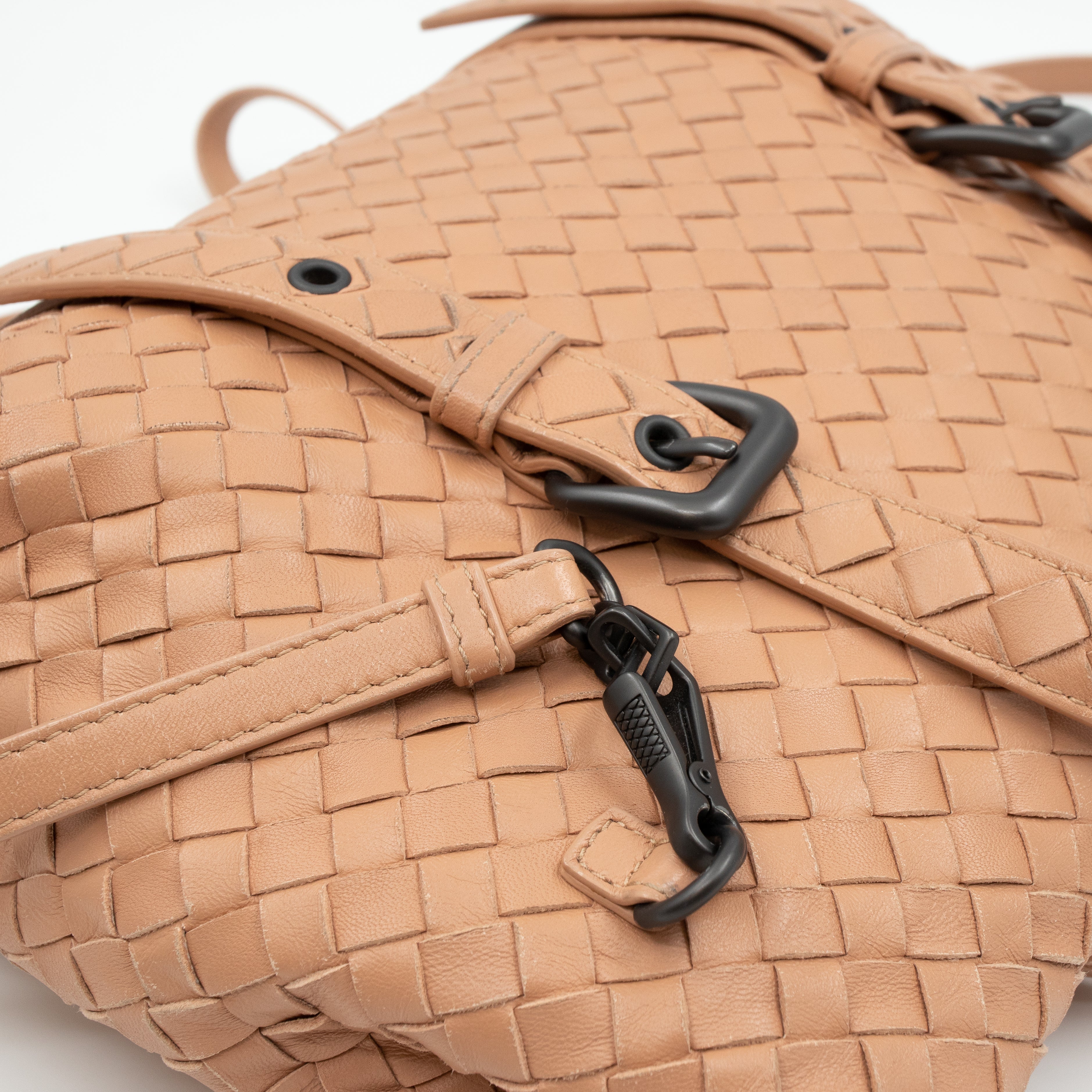 Intrecciato Two Way Shoulder Bag Beige Leather