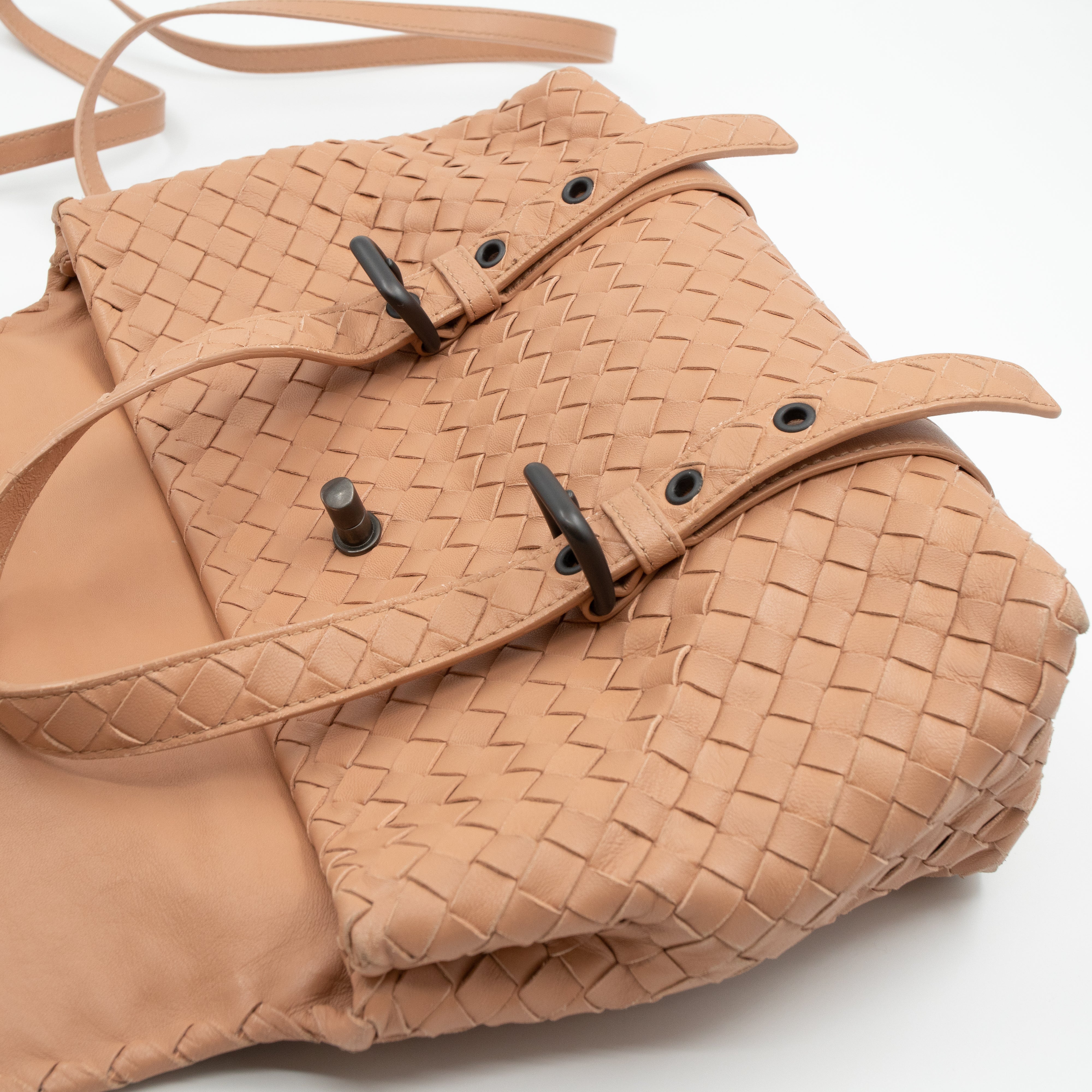 Intrecciato Two Way Shoulder Bag Beige Leather