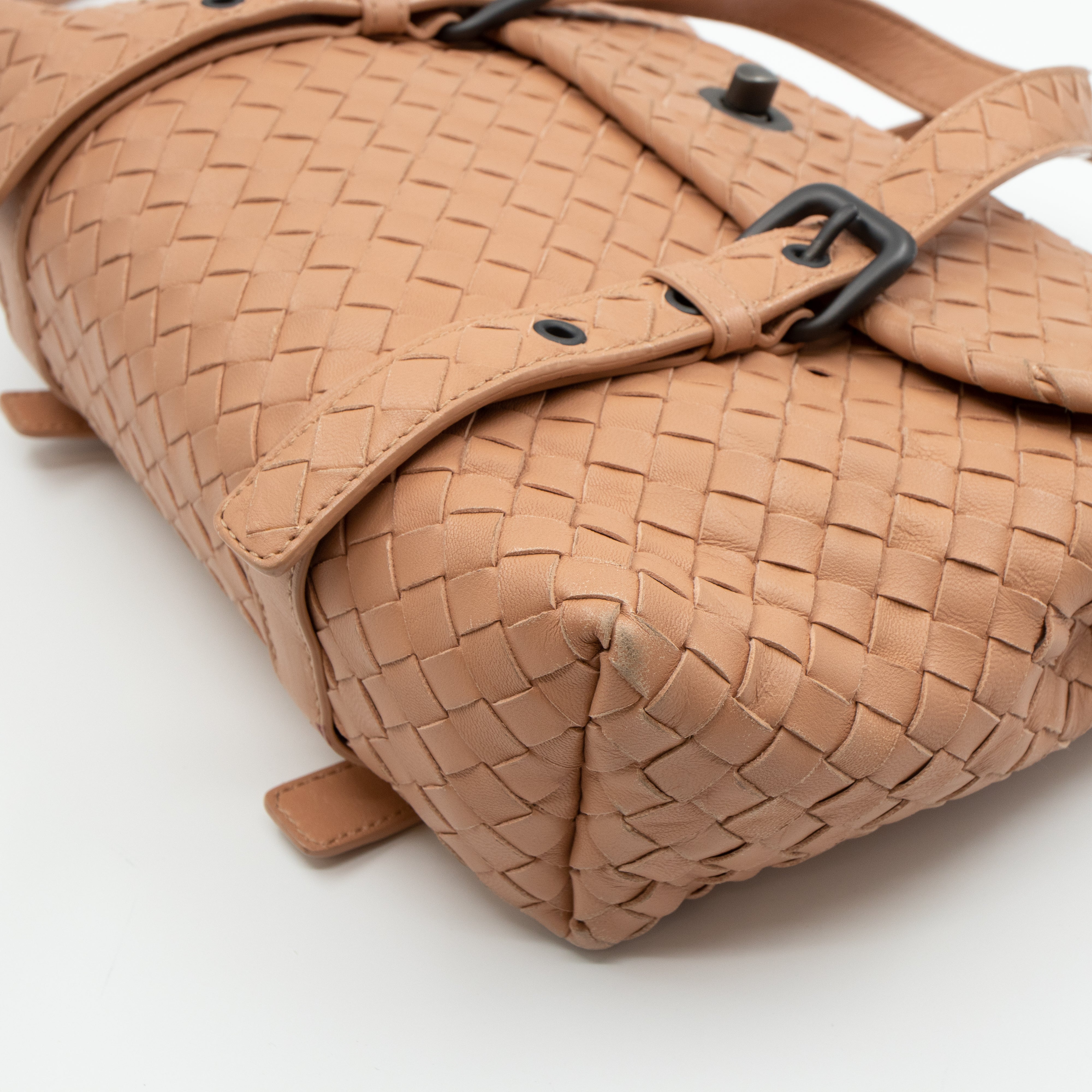 Intrecciato Two Way Shoulder Bag Beige Leather