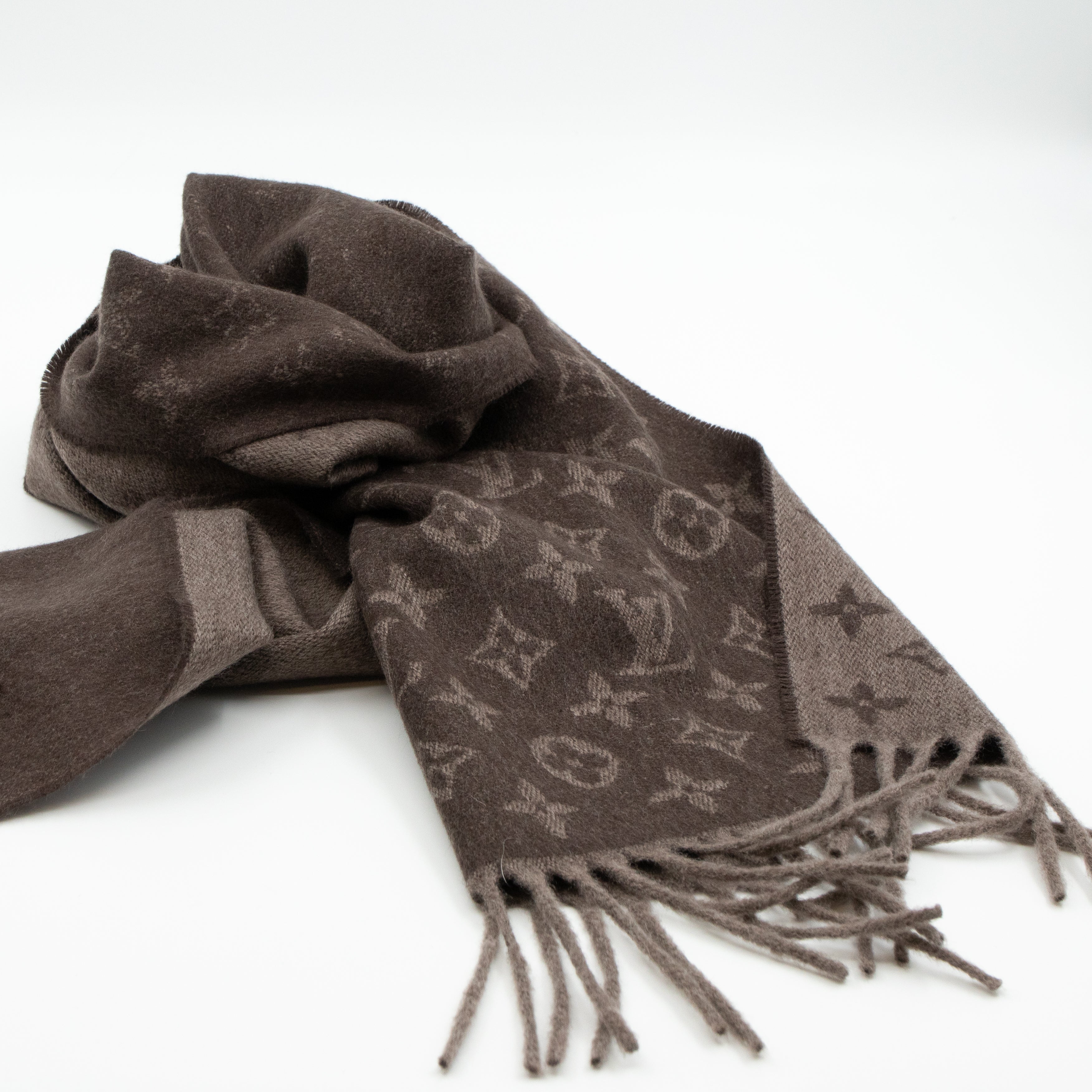 Monogram Gradient Scarf Hazelnut