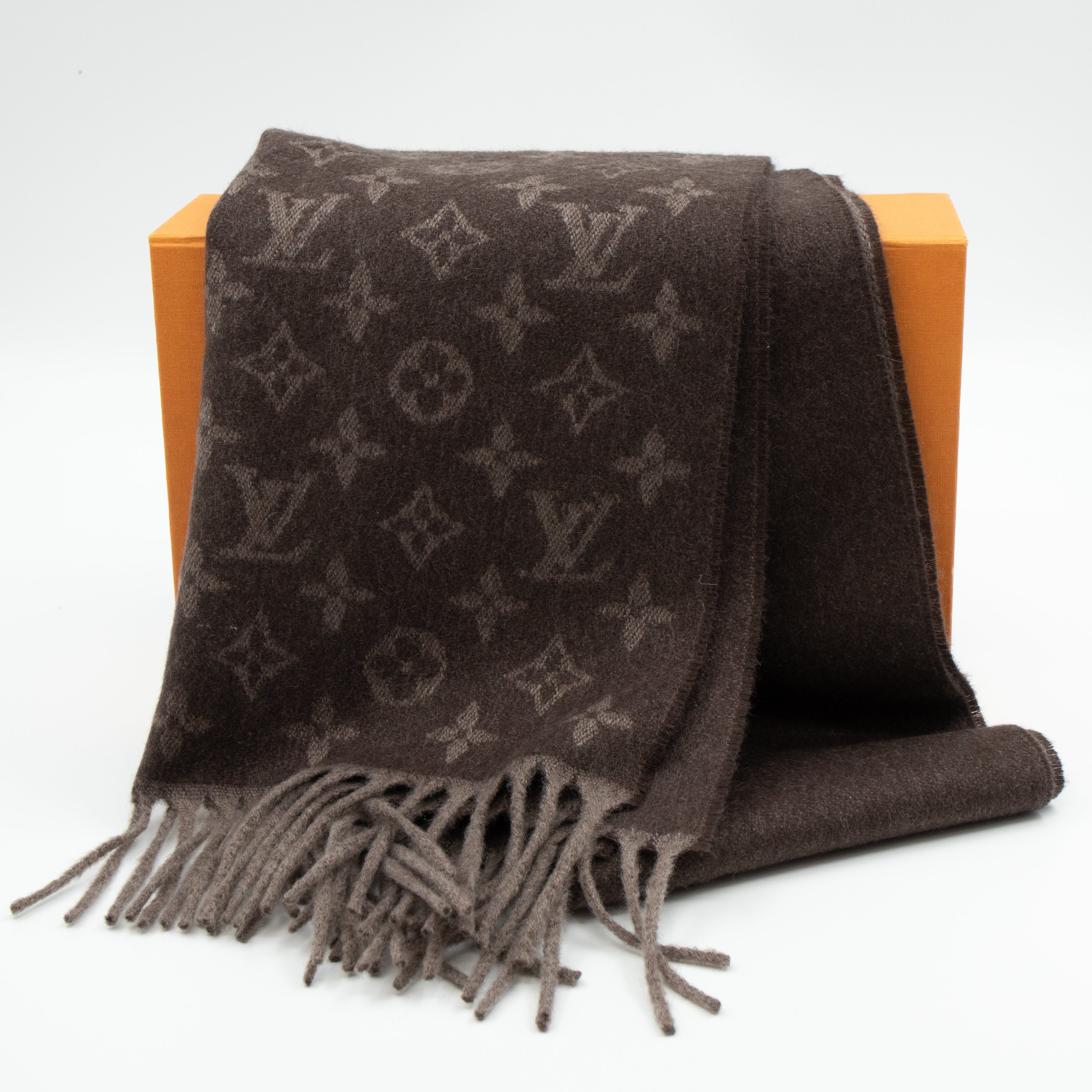 Monogram Gradient Scarf Hazelnut