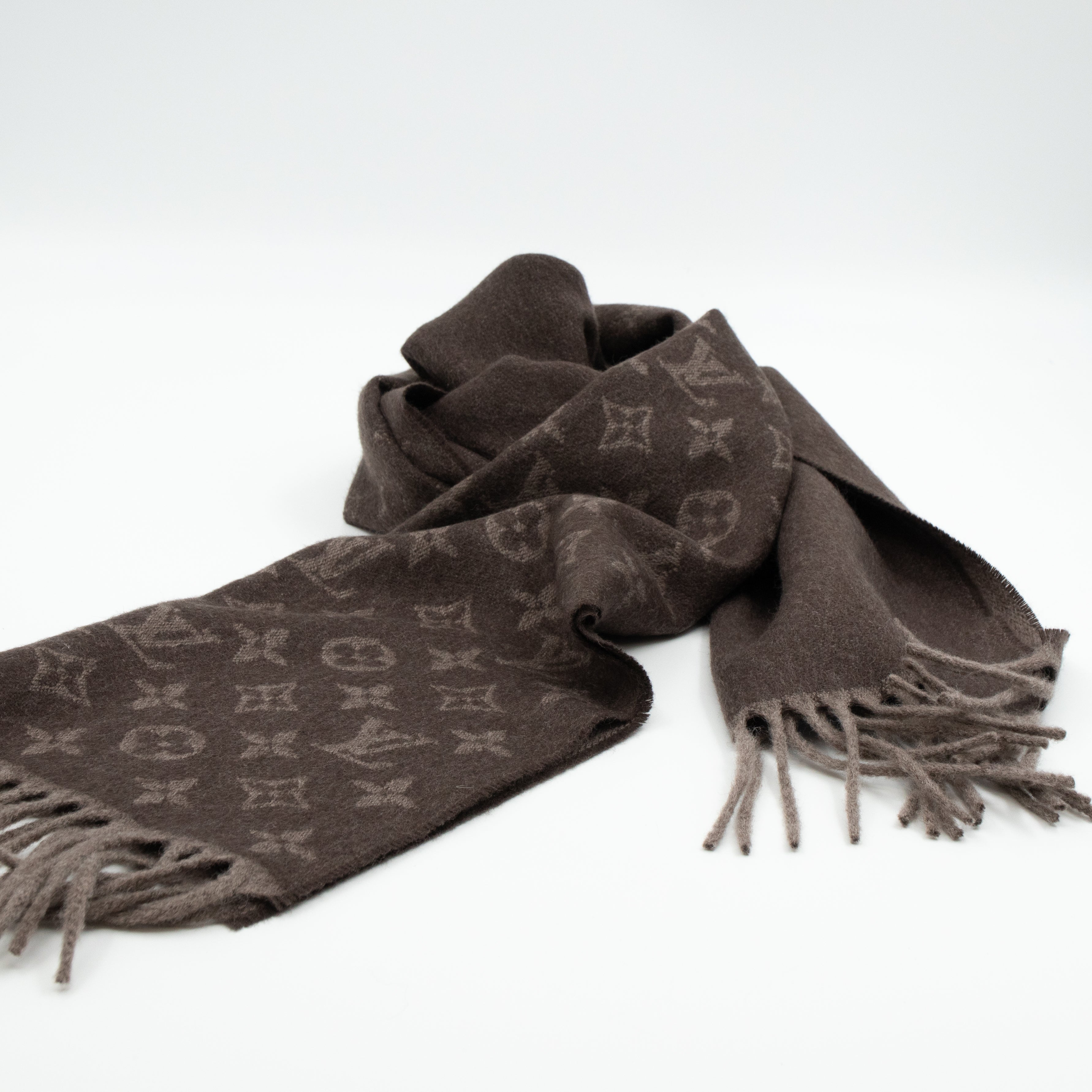 Monogram Gradient Scarf Hazelnut