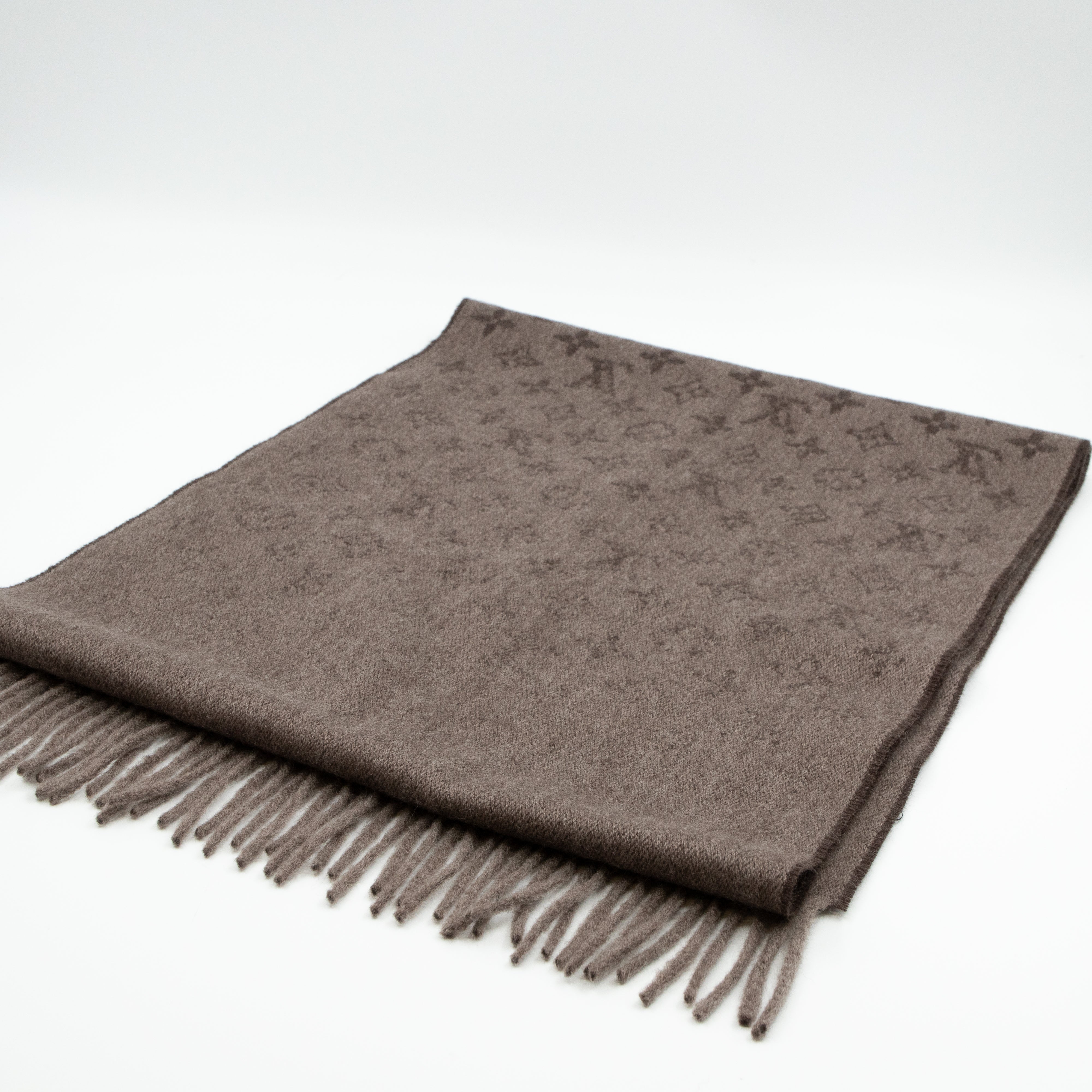 Monogram Gradient Scarf Hazelnut