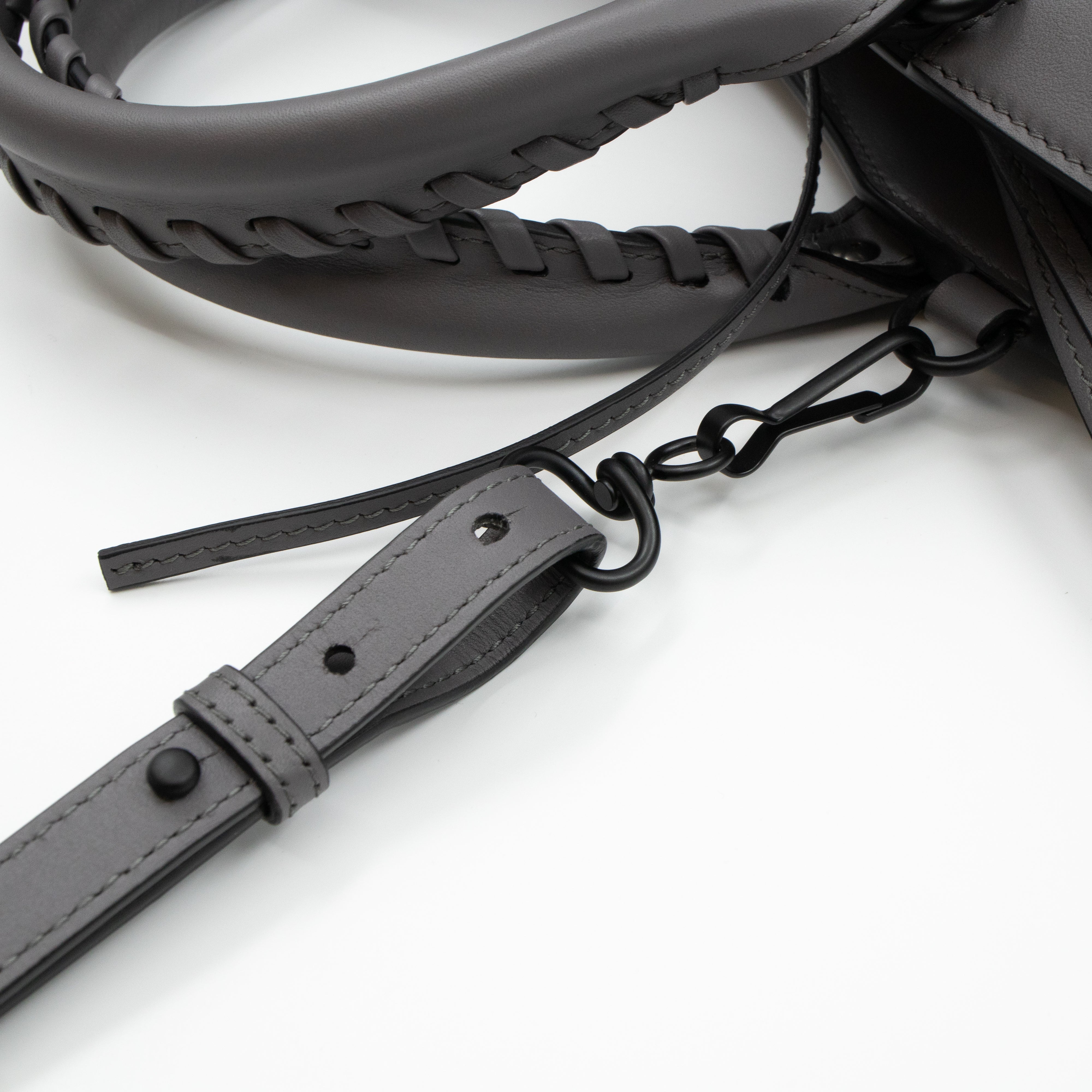 Neo Classic City Small Dark Gray