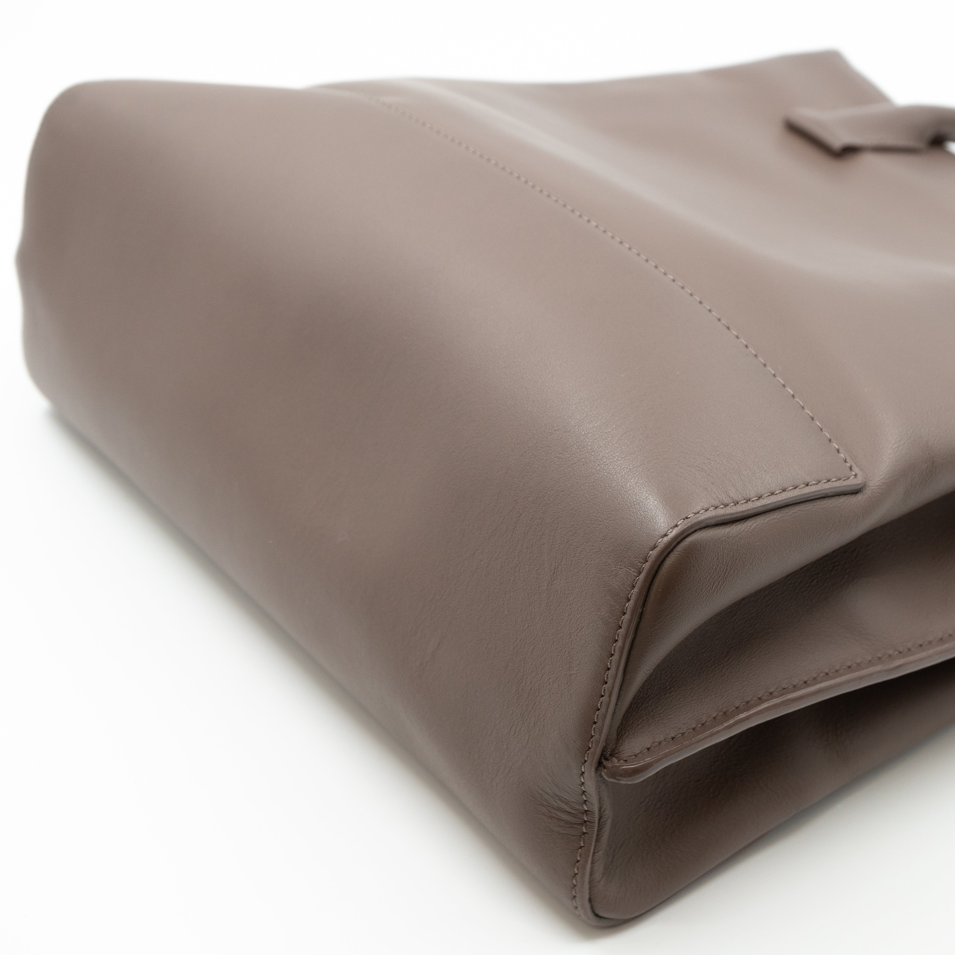 Arundel Tote Grey Leather