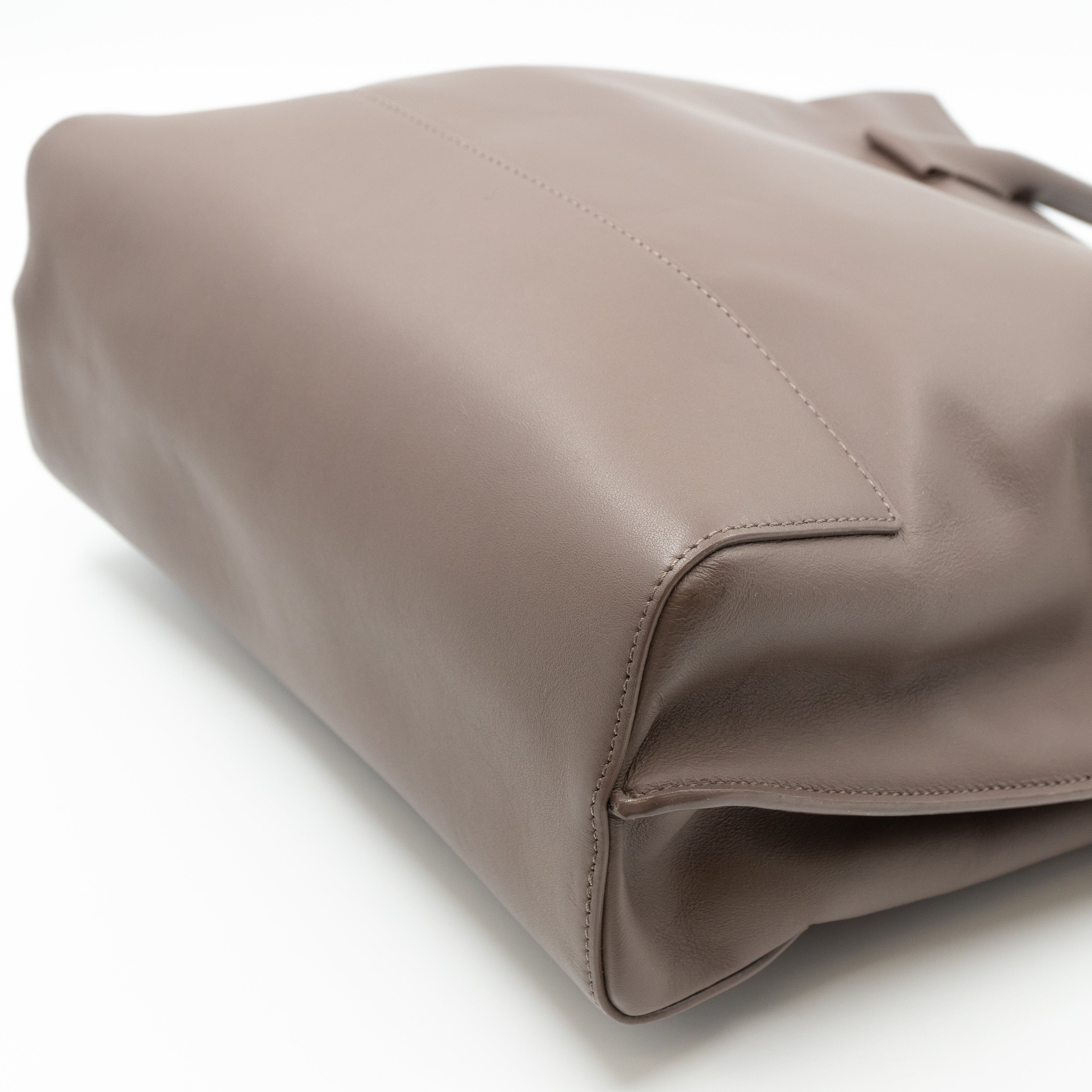 Arundel Tote Grey Leather