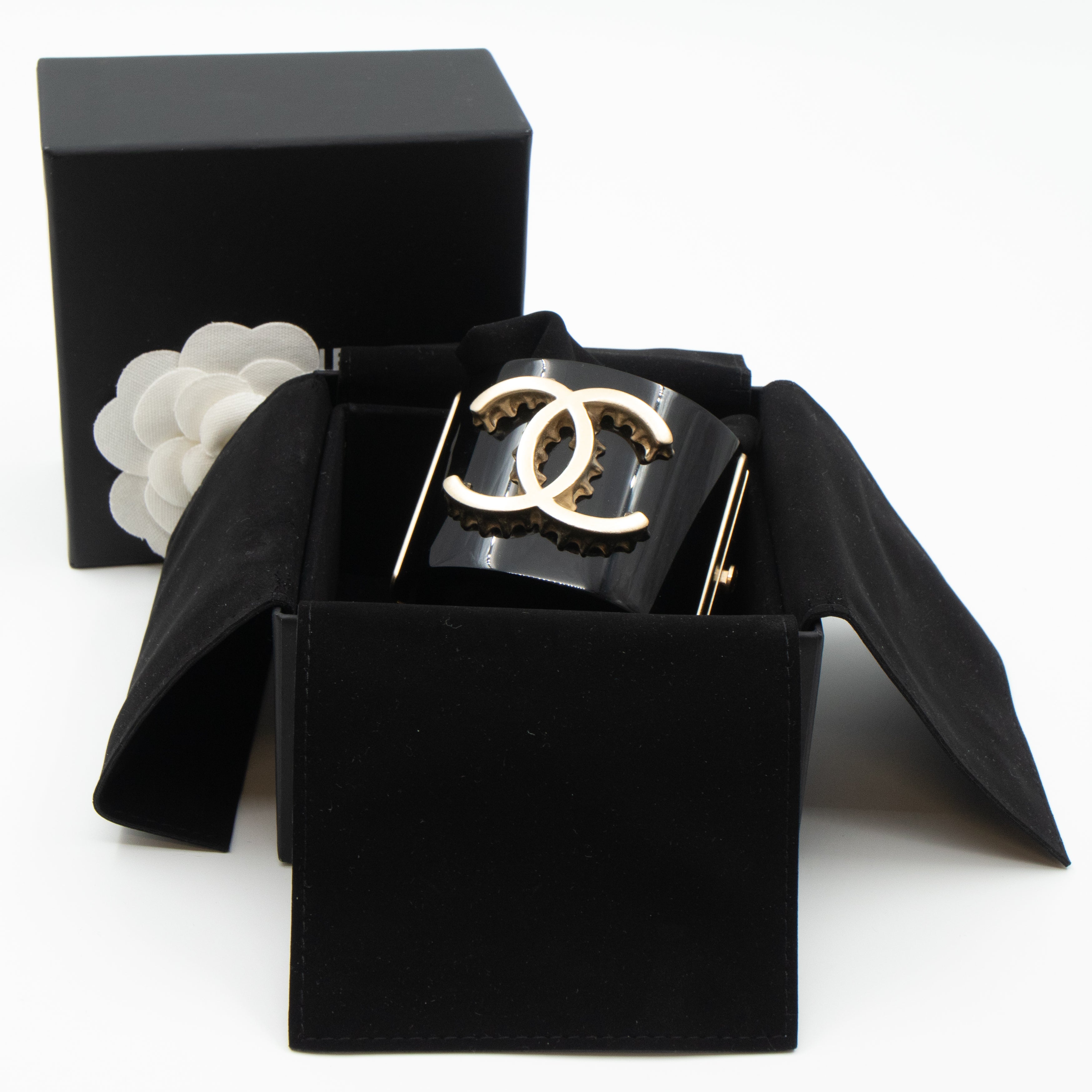 CC Wide Cuff Bracelet Black