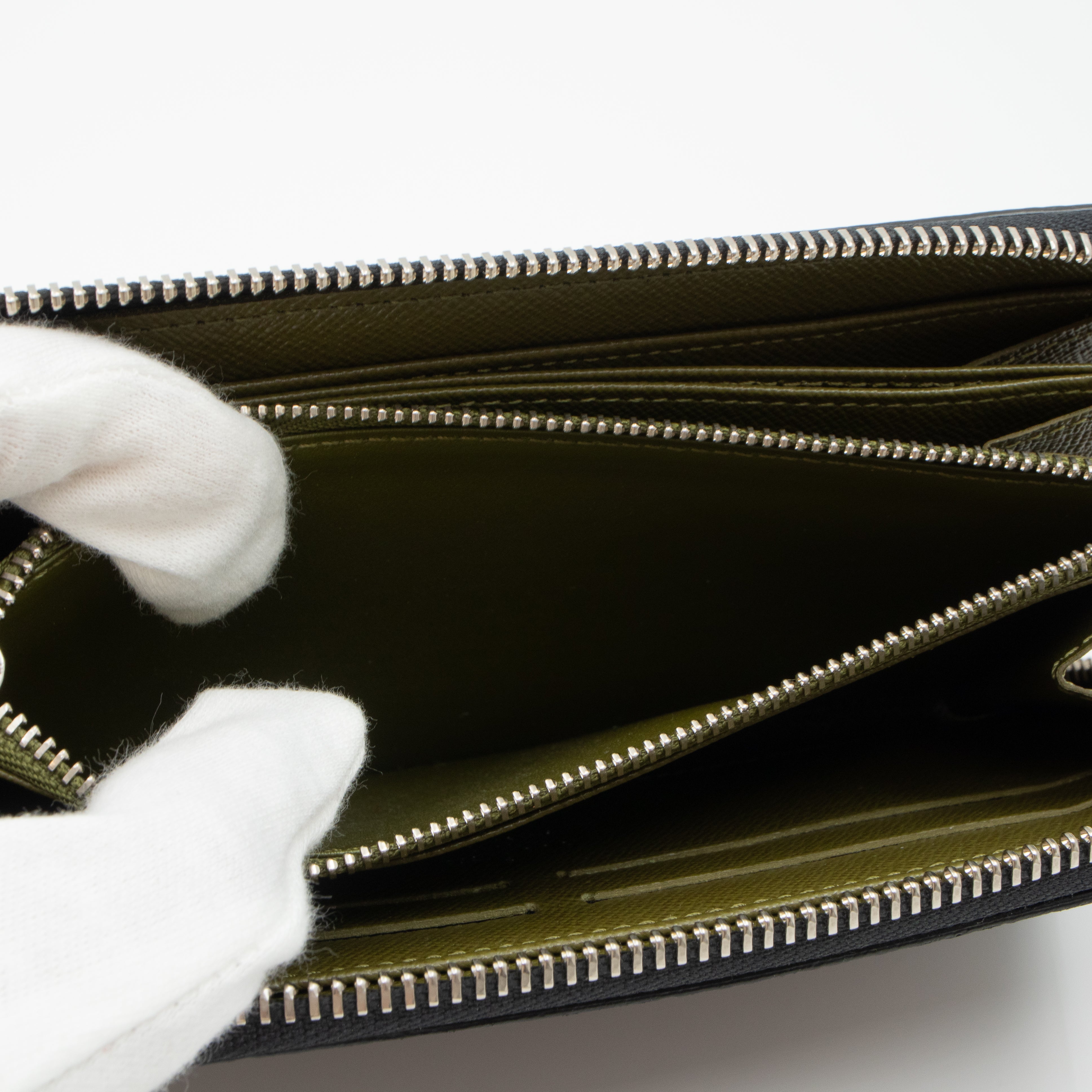 Zippy Wallet Monogram Infrarouge