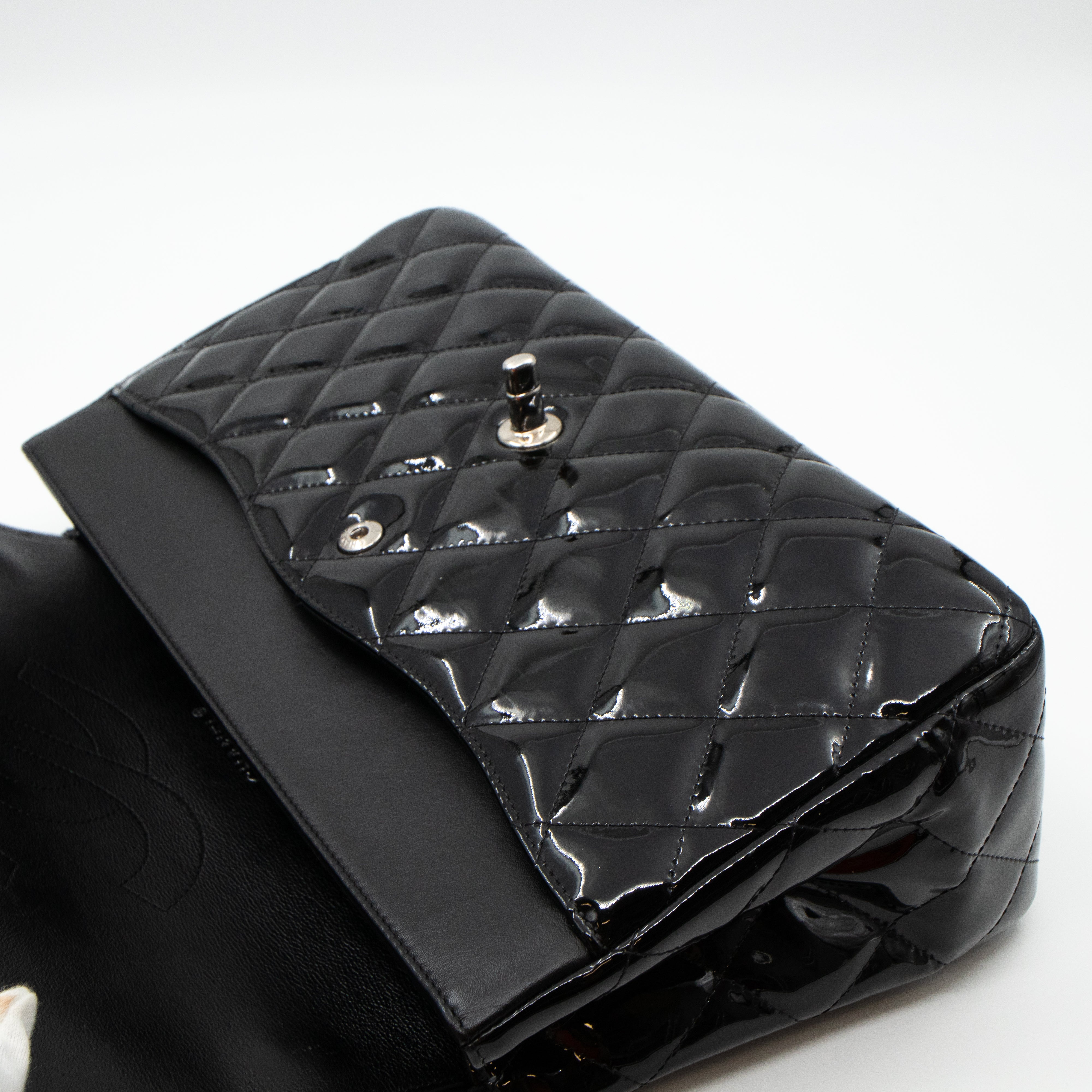 Classic Double Flap Jumbo Black Patent Silver