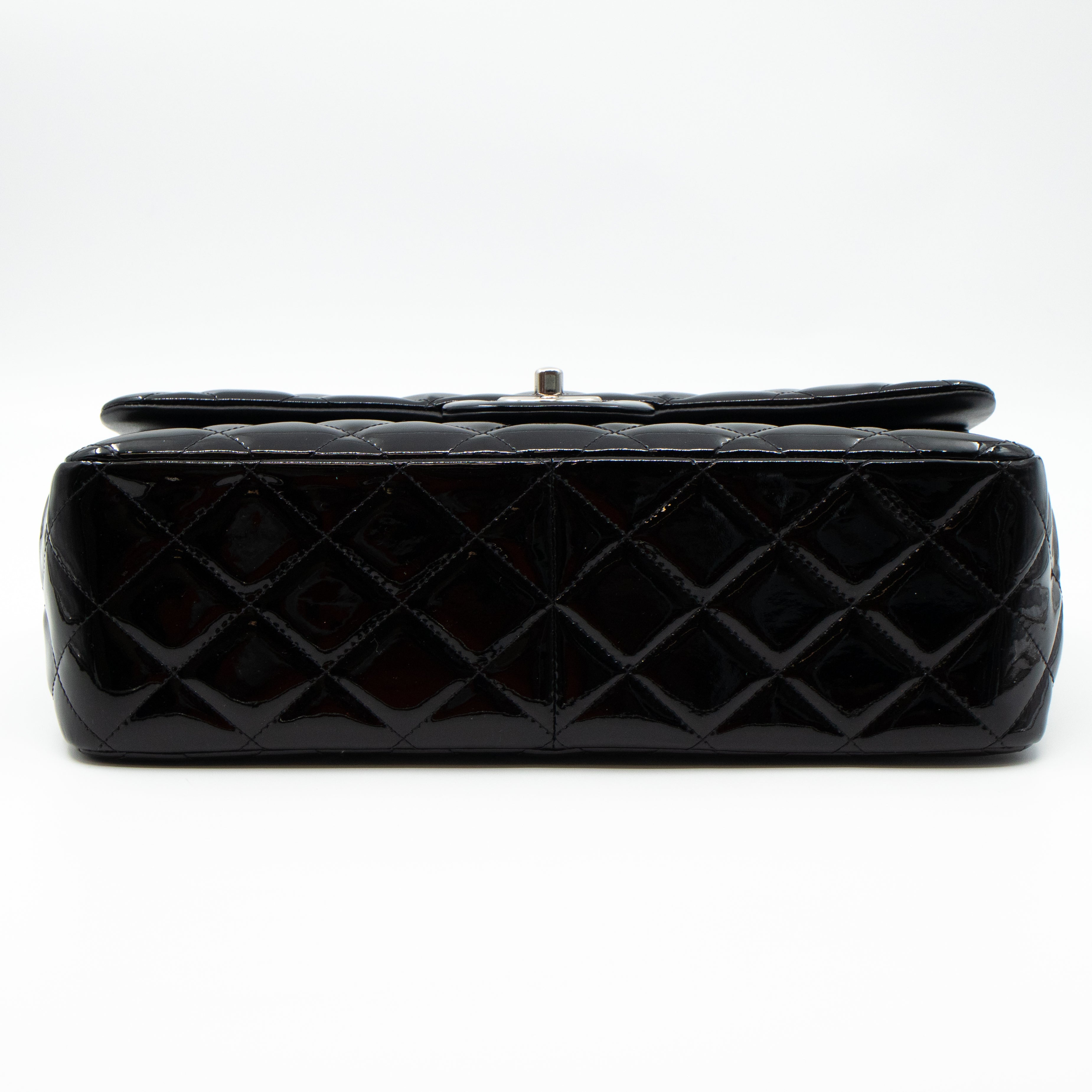 Classic Double Flap Jumbo Black Patent Silver